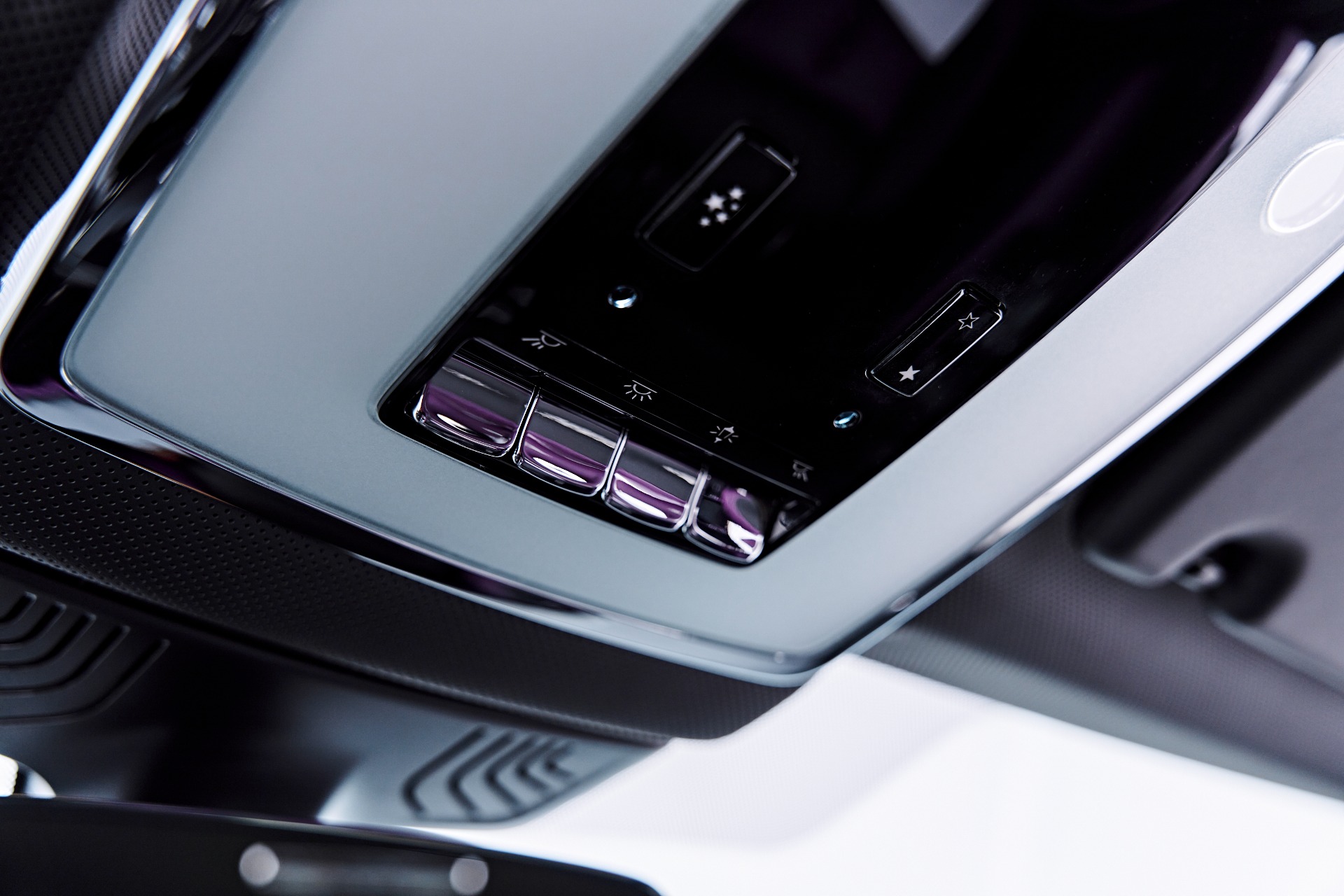 2025 Rolls-Royce Cullinan Black Badge - Photo 93