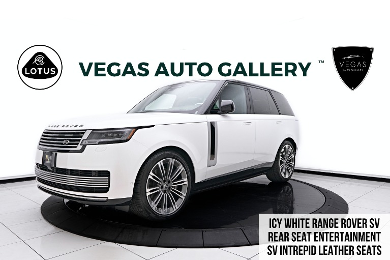 2024 Land Rover Range Rover P615 SV