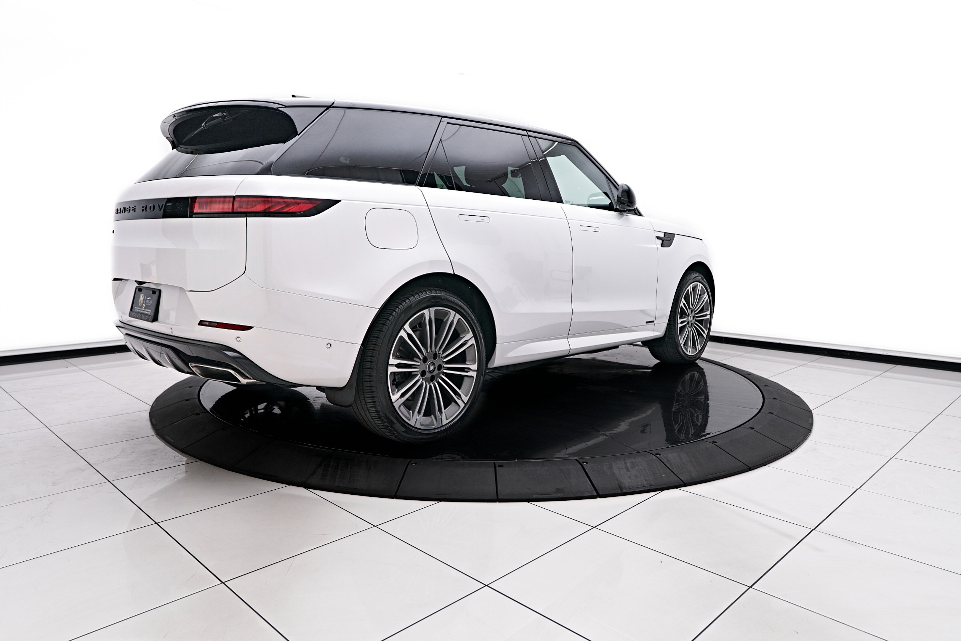 Used 2024 Land Rover Range Rover Sport Plug-in Hybrid