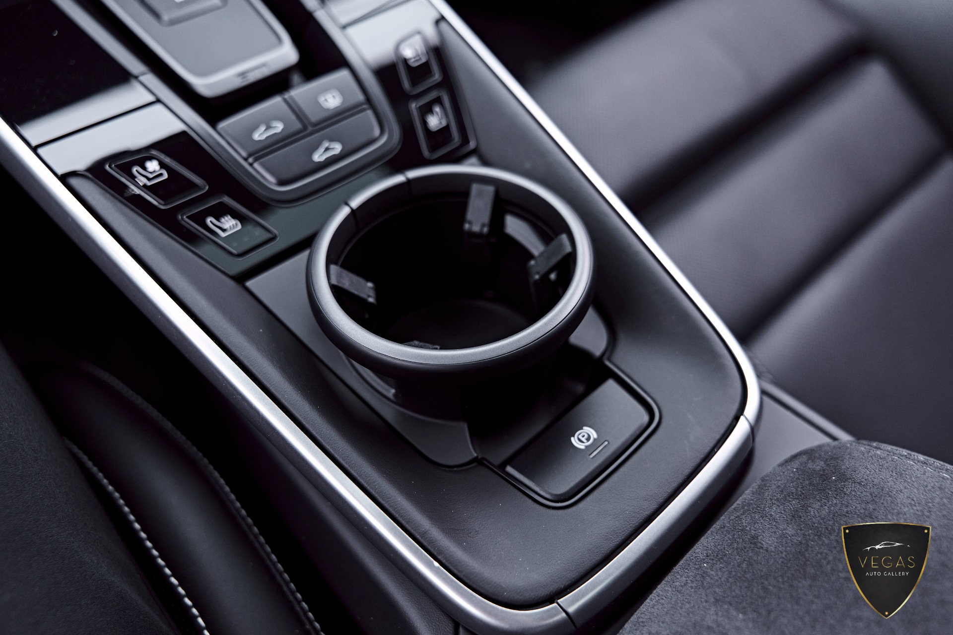 Photo 70