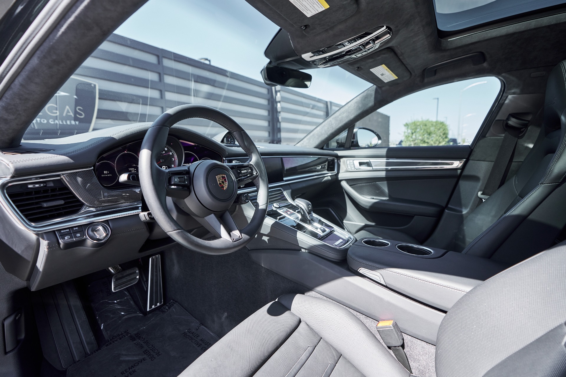 Porsche Panamera Turbo Executive　内装パネル Used 2022 Porsche Panamera Turbo S Executive For Sale (Sold