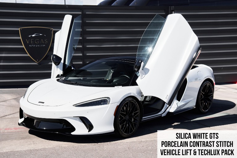 2025 McLaren GTS Base