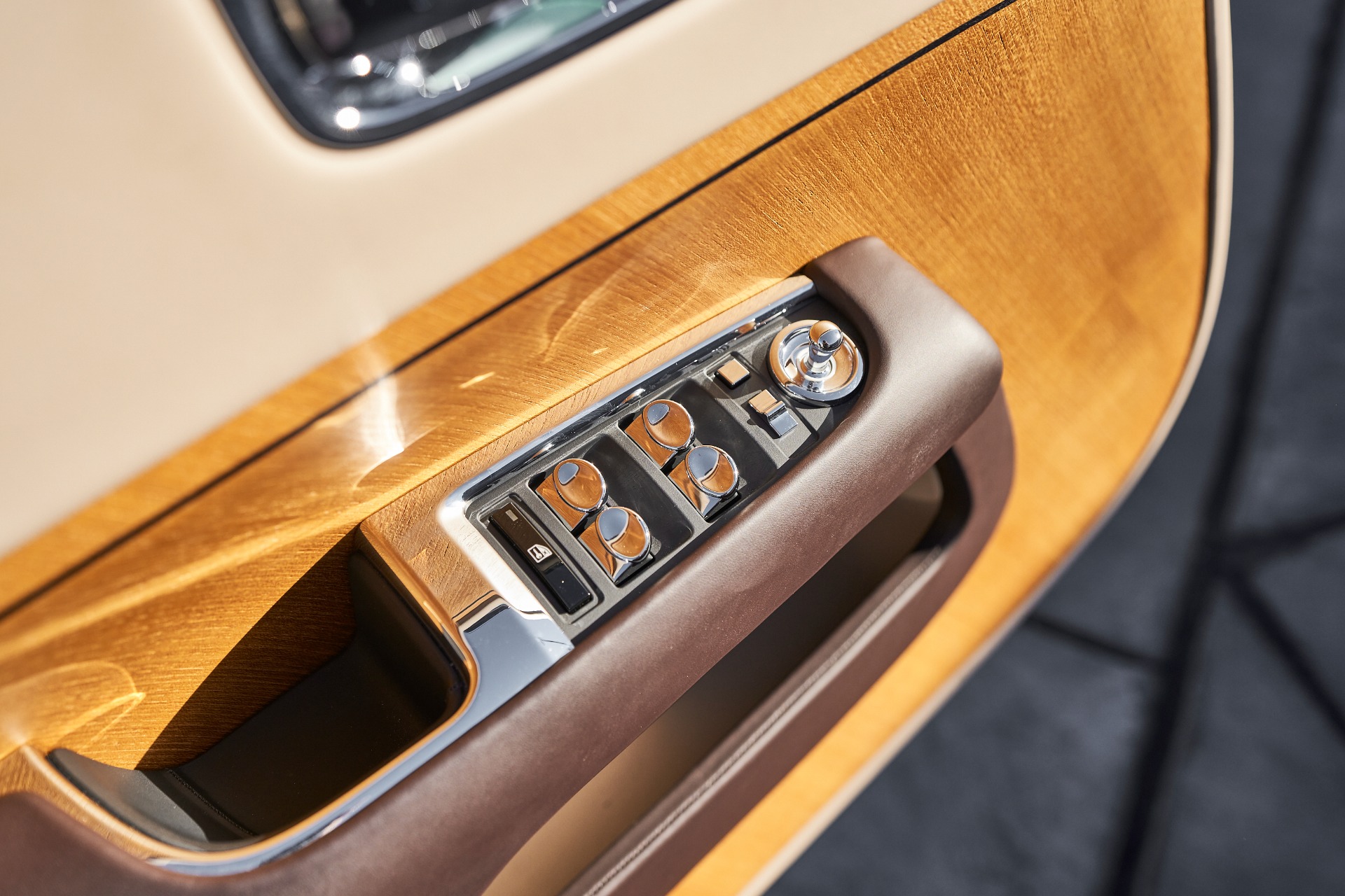 ロールスロイス ドーン キー ボックス ROLLS-ROYCE Dawn Used 2020 Rolls-Royce Dawn Base For Sale (Sold) | Lotus Las Vegas