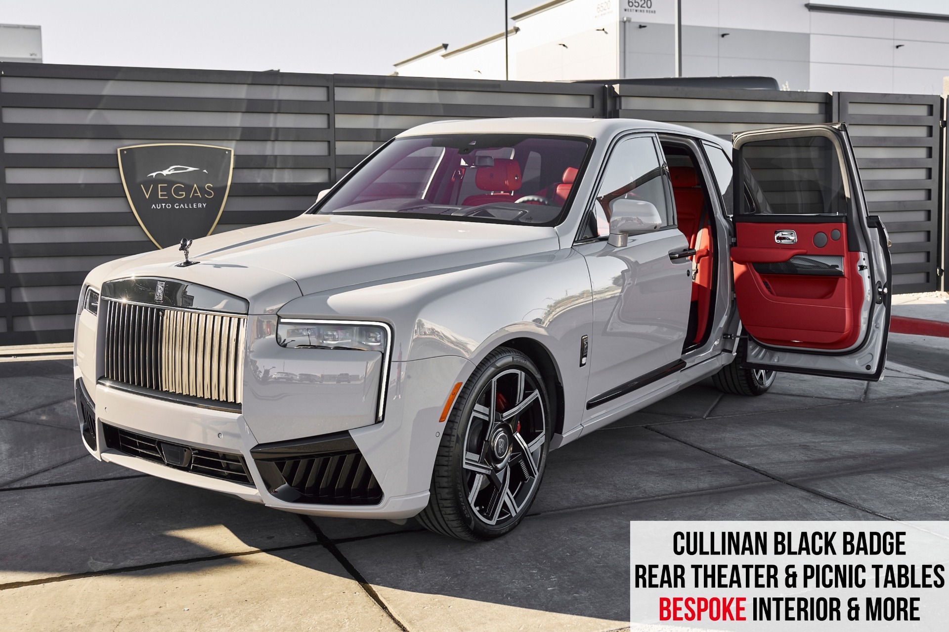 2025 Rolls-Royce Cullinan Black Badge's photo