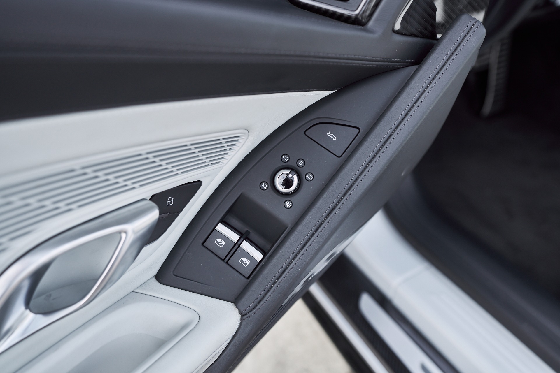 2021 Audi R8 Performance - Photo 35