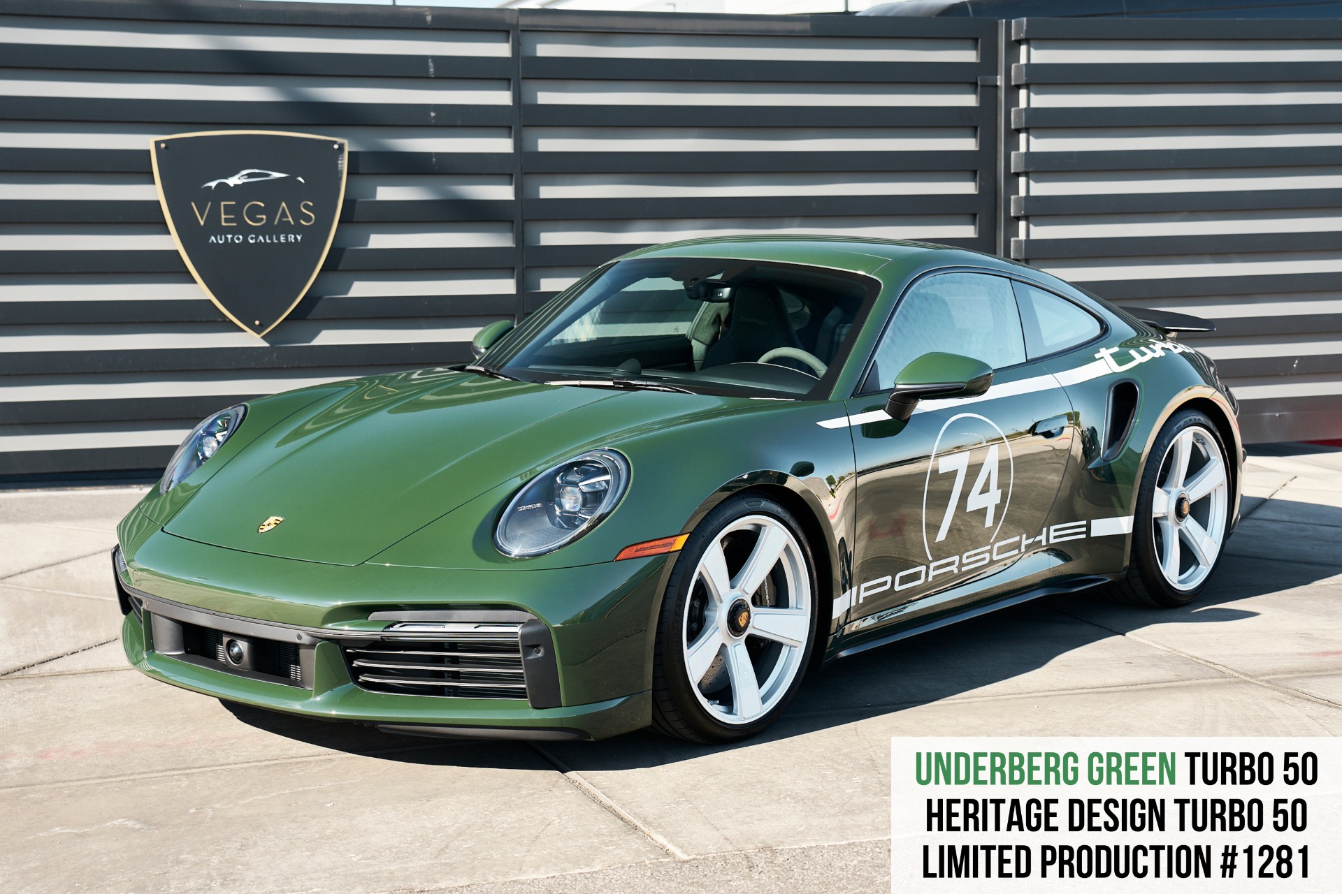 Size 11
Excellent condition 
Serious buyers only
Turbo green 1’s
No trades Used 2022 Porsche 911 Turbo S Convertible Python Green! RARE  main image 4