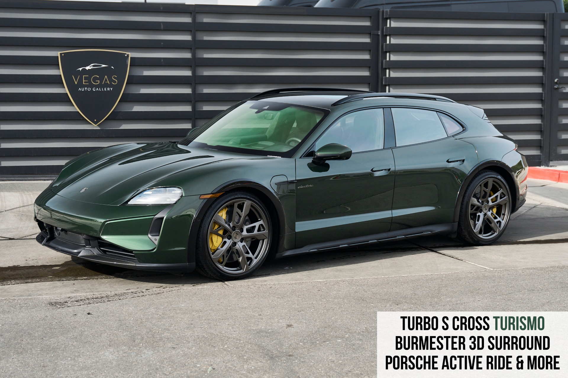 2026 Porsche Taycan Turbo S Cross Turismo's photo