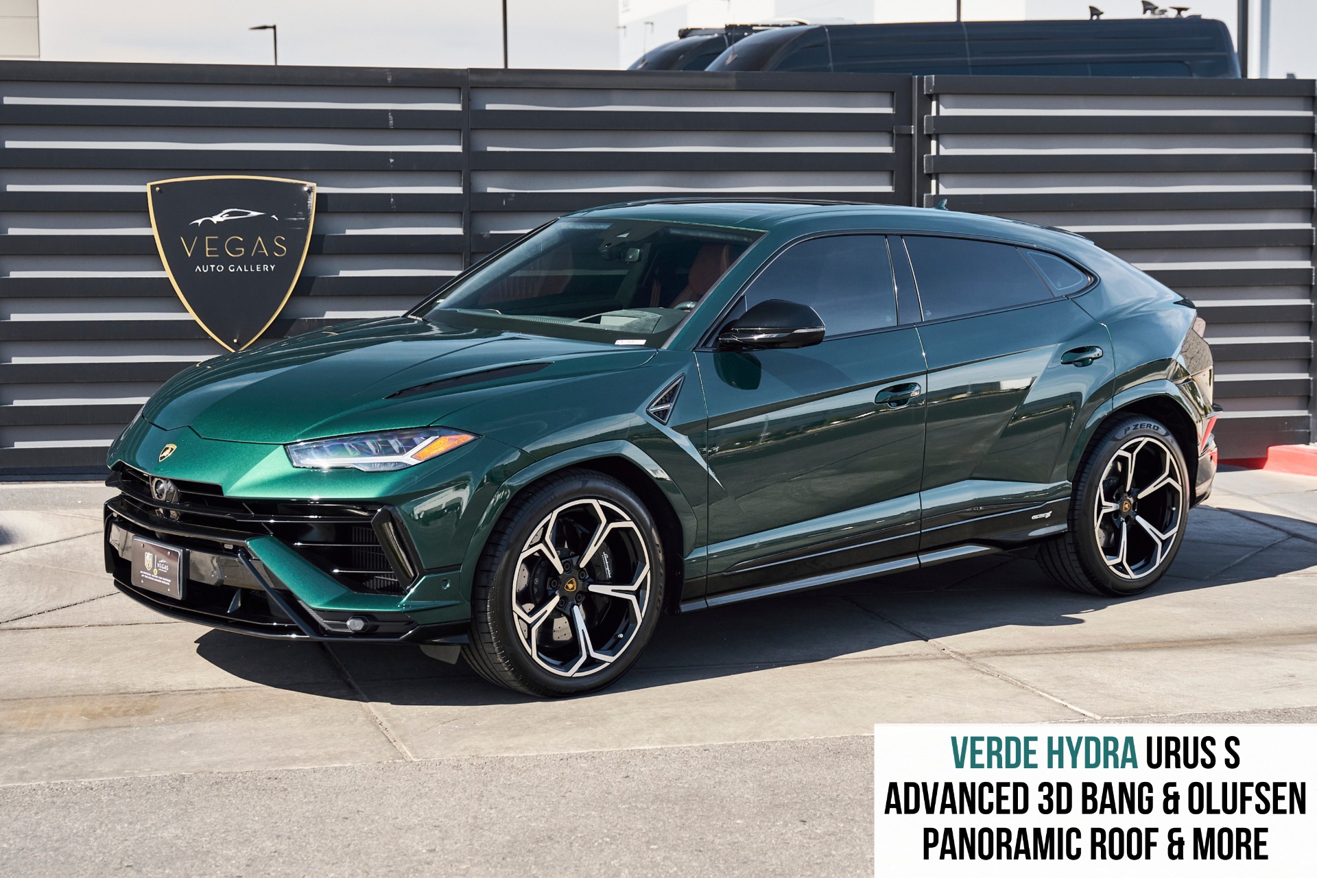 2023 Lamborghini Urus 4.0 V8 S's photo