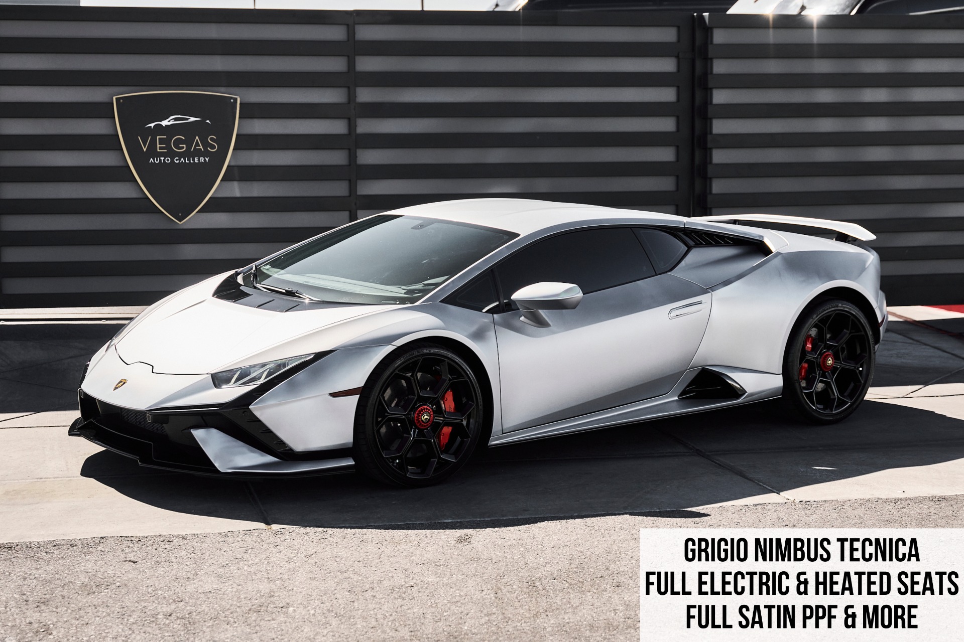 2023 Lamborghini Huracan Tecnica's photo