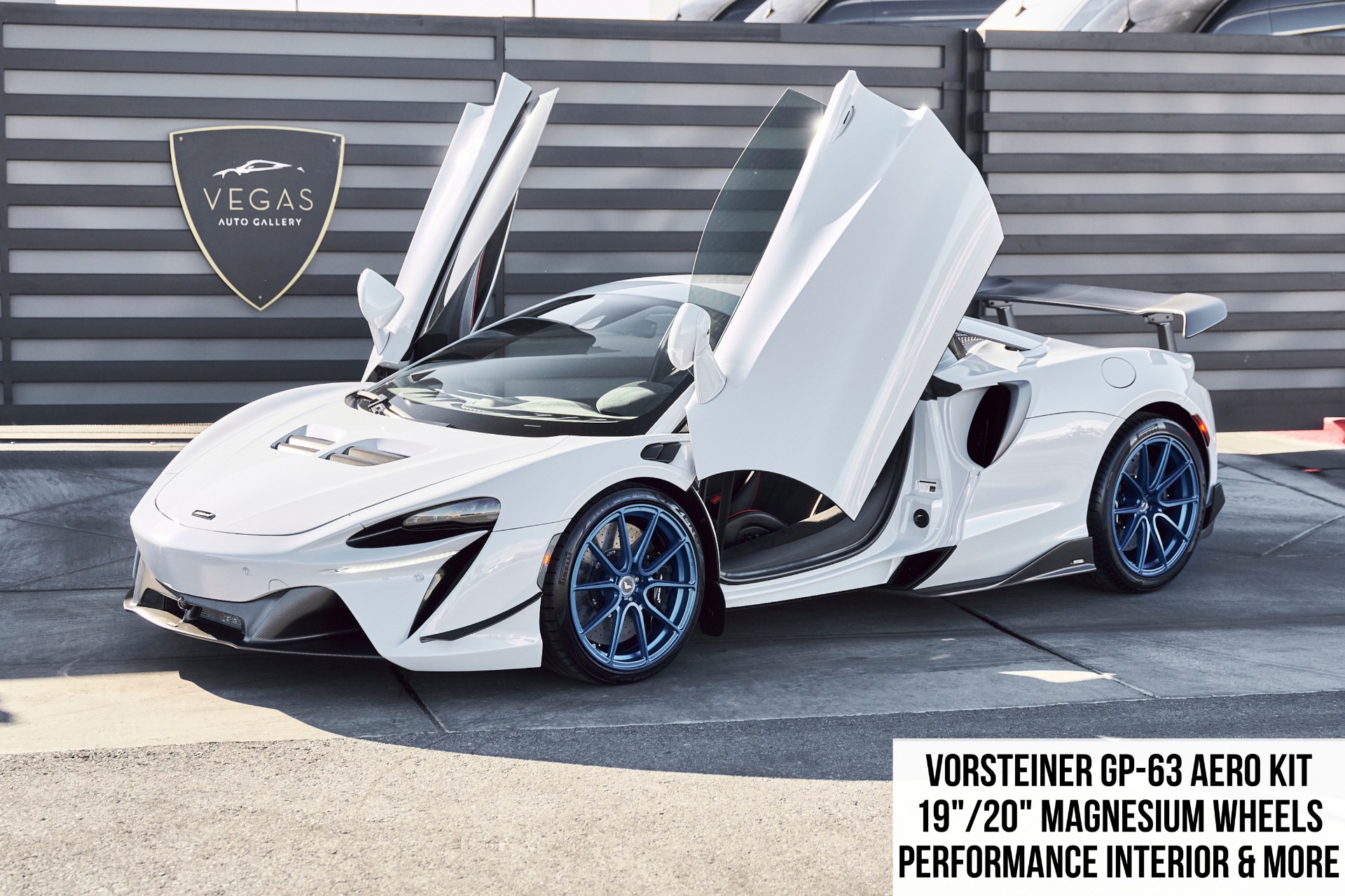 2023 McLaren Artura 3.0 Performance's photo