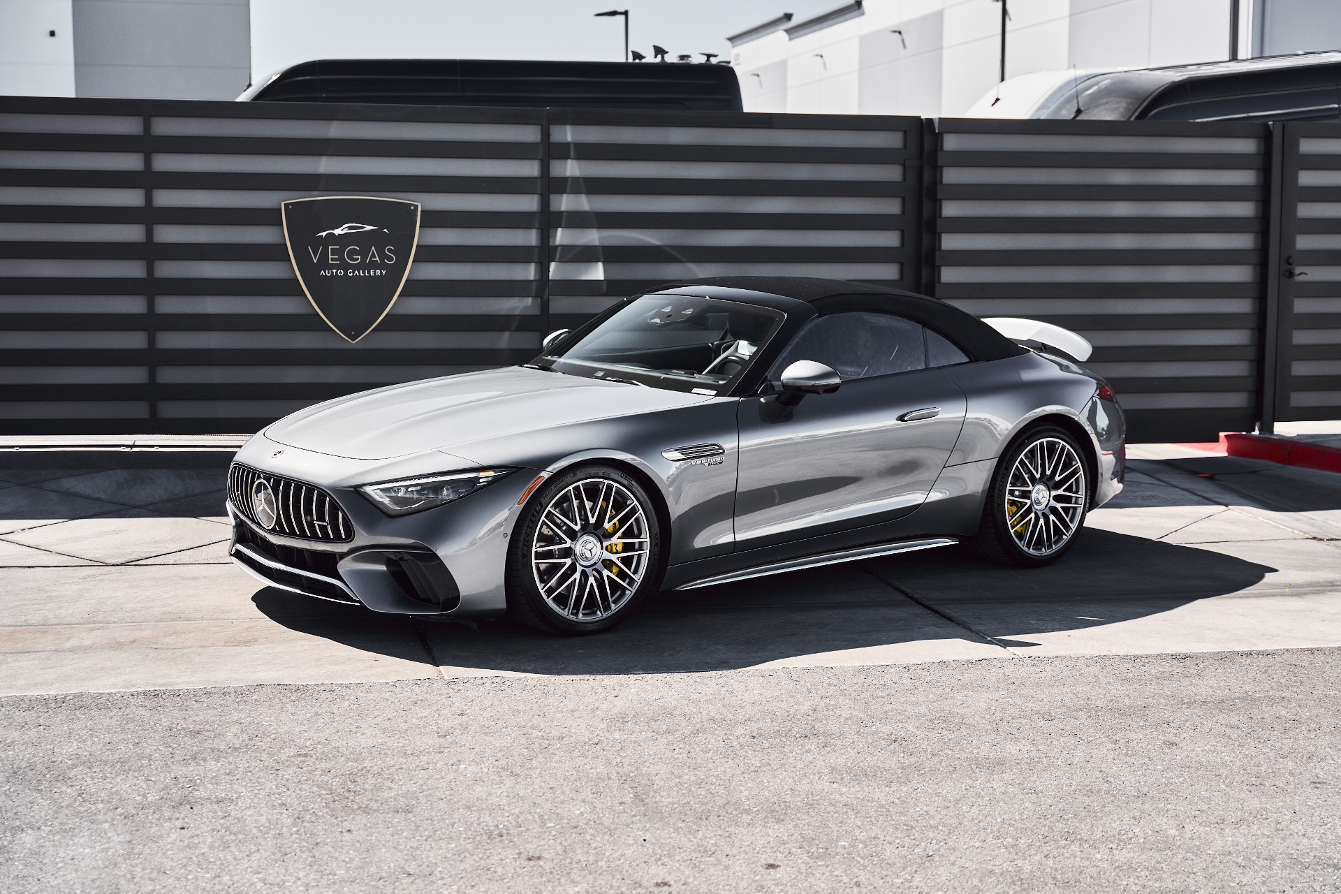 SPECIAL GUESTS グレー ベスト Version - C2 Used 2022 Mercedes-Benz SL-Class SL 63 AMG® For Sale (Sold