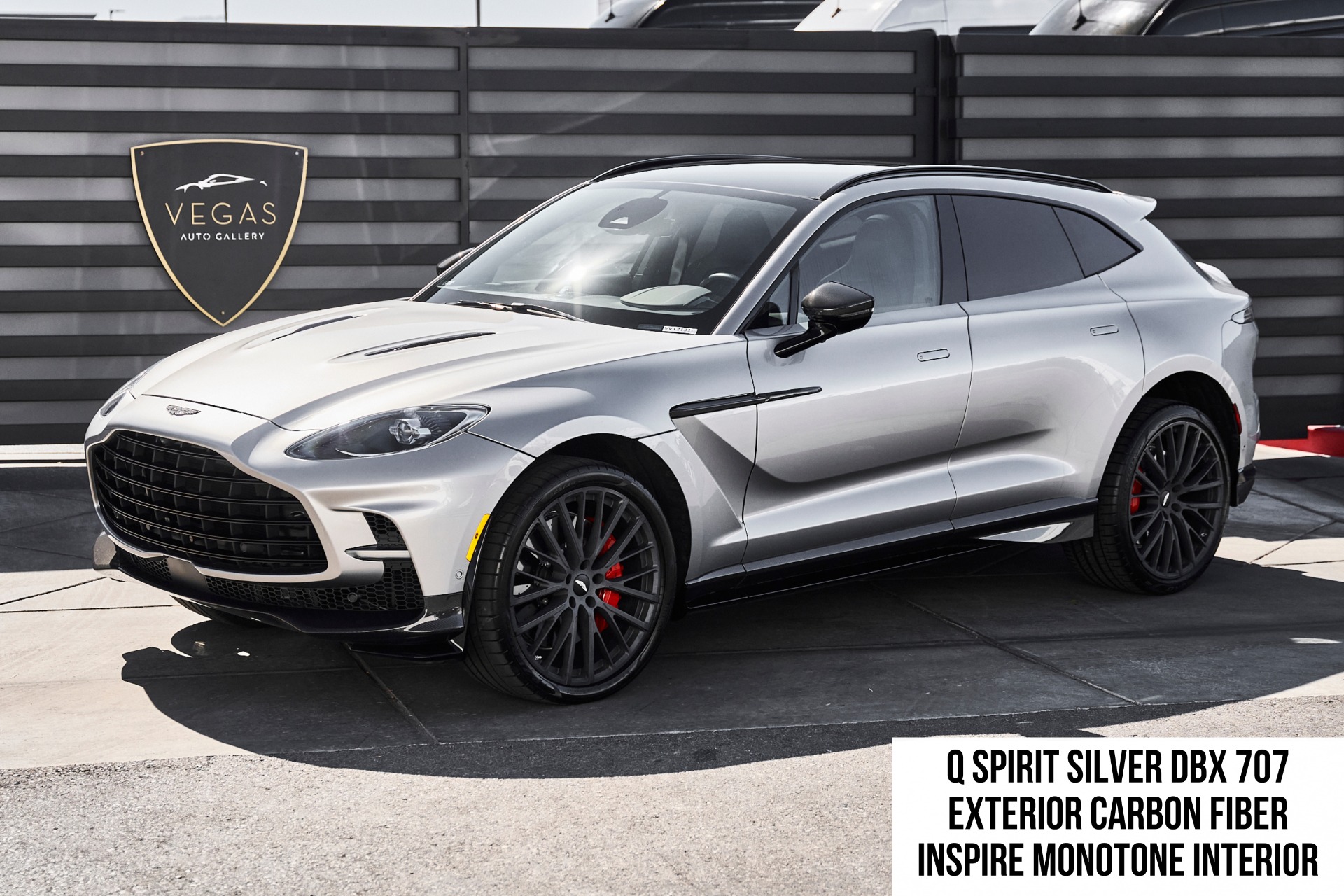 2025 Aston Martin DBX 4.0 V8 707 AWD's photo