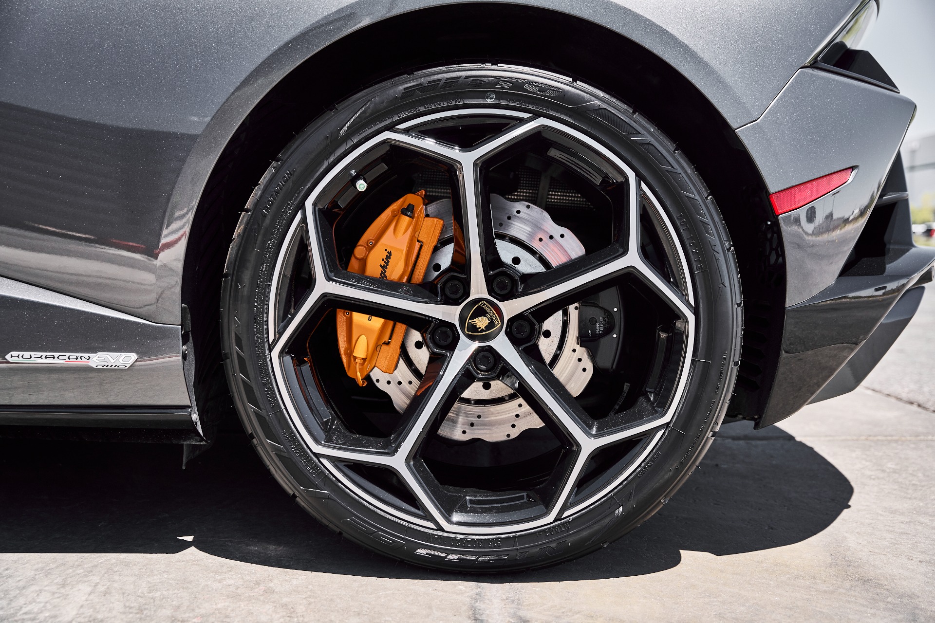 2021 Lamborghini Huracan EVO - Photo 27