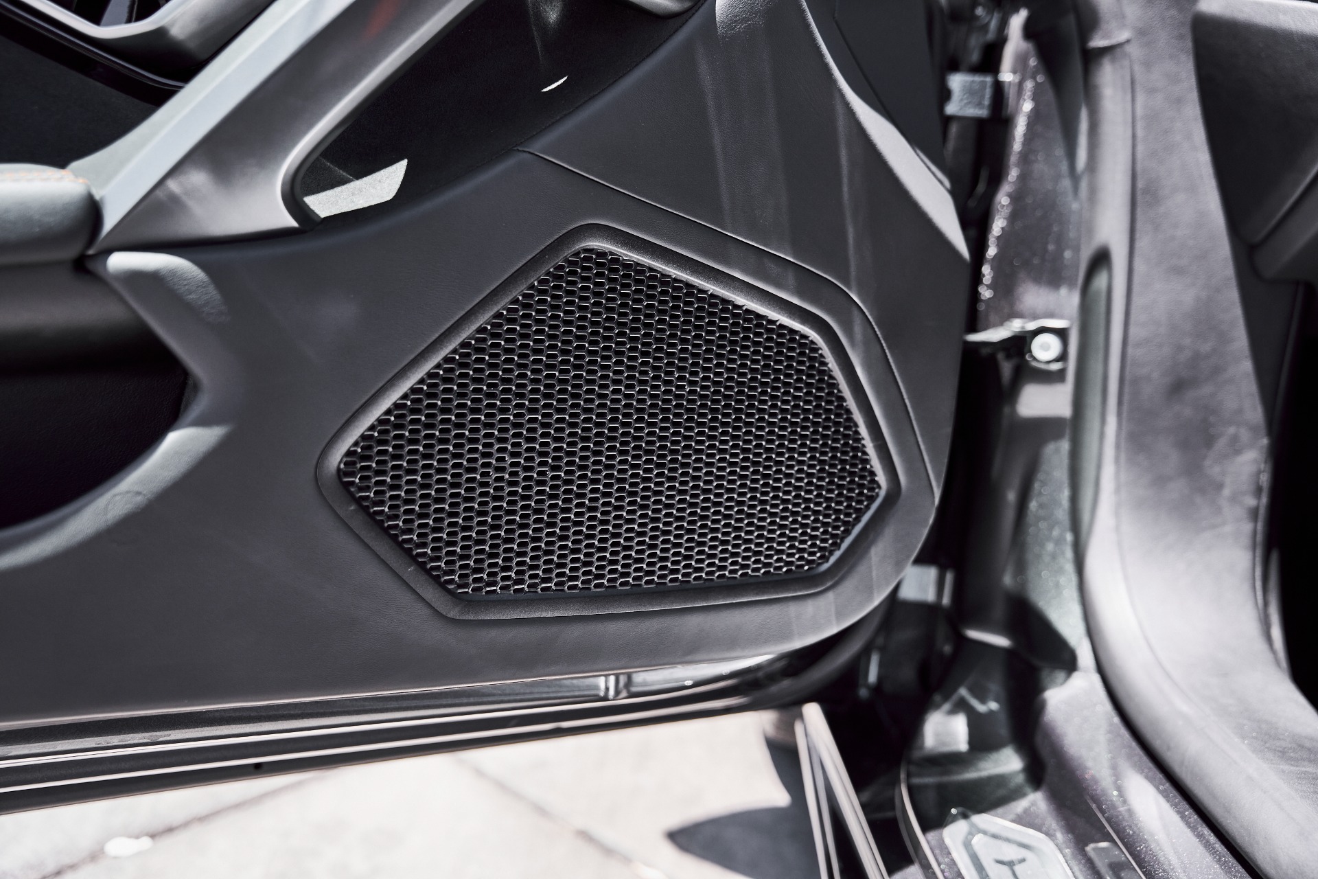 2021 Lamborghini Huracan EVO - Photo 37