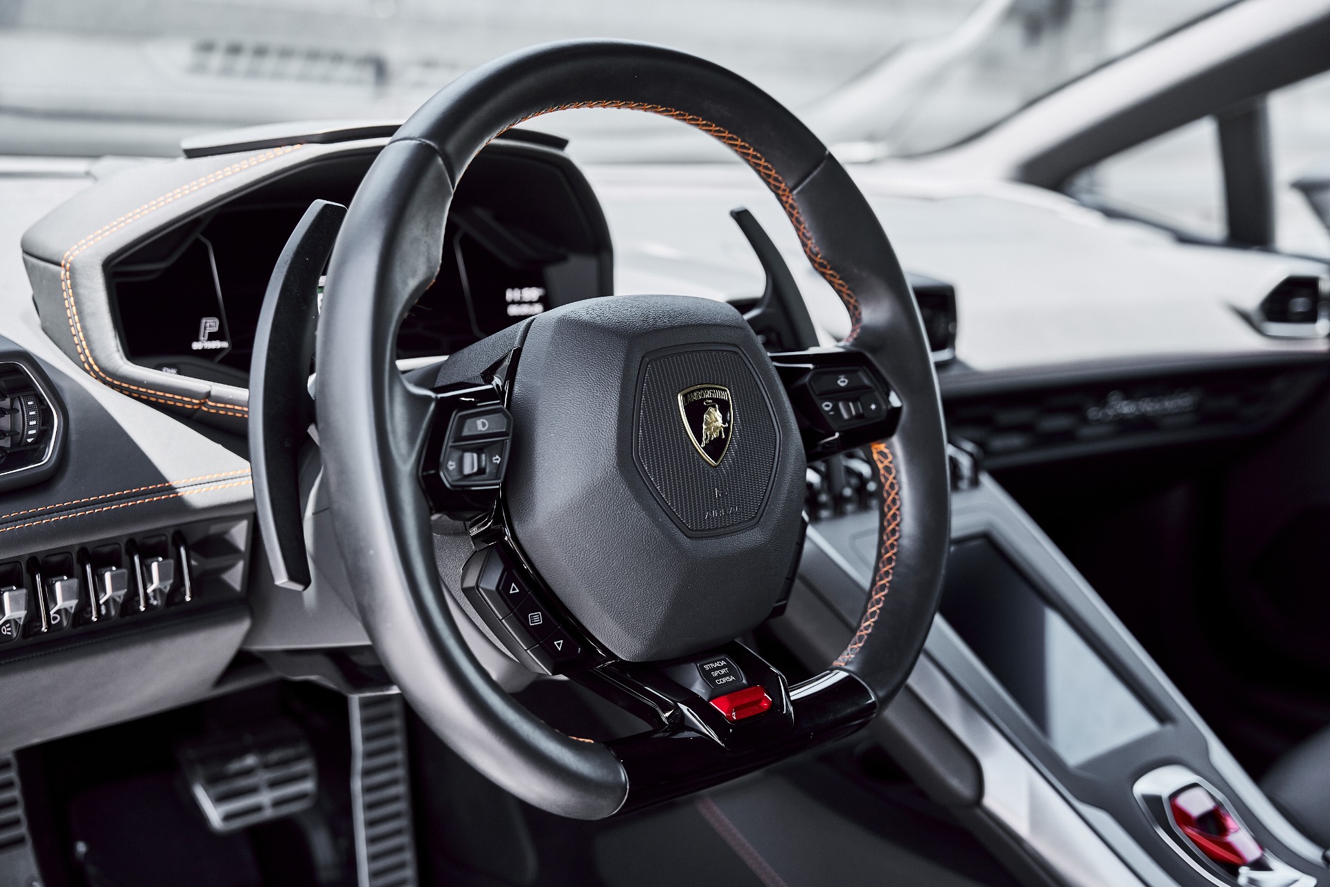 2021 Lamborghini Huracan EVO - Photo 40