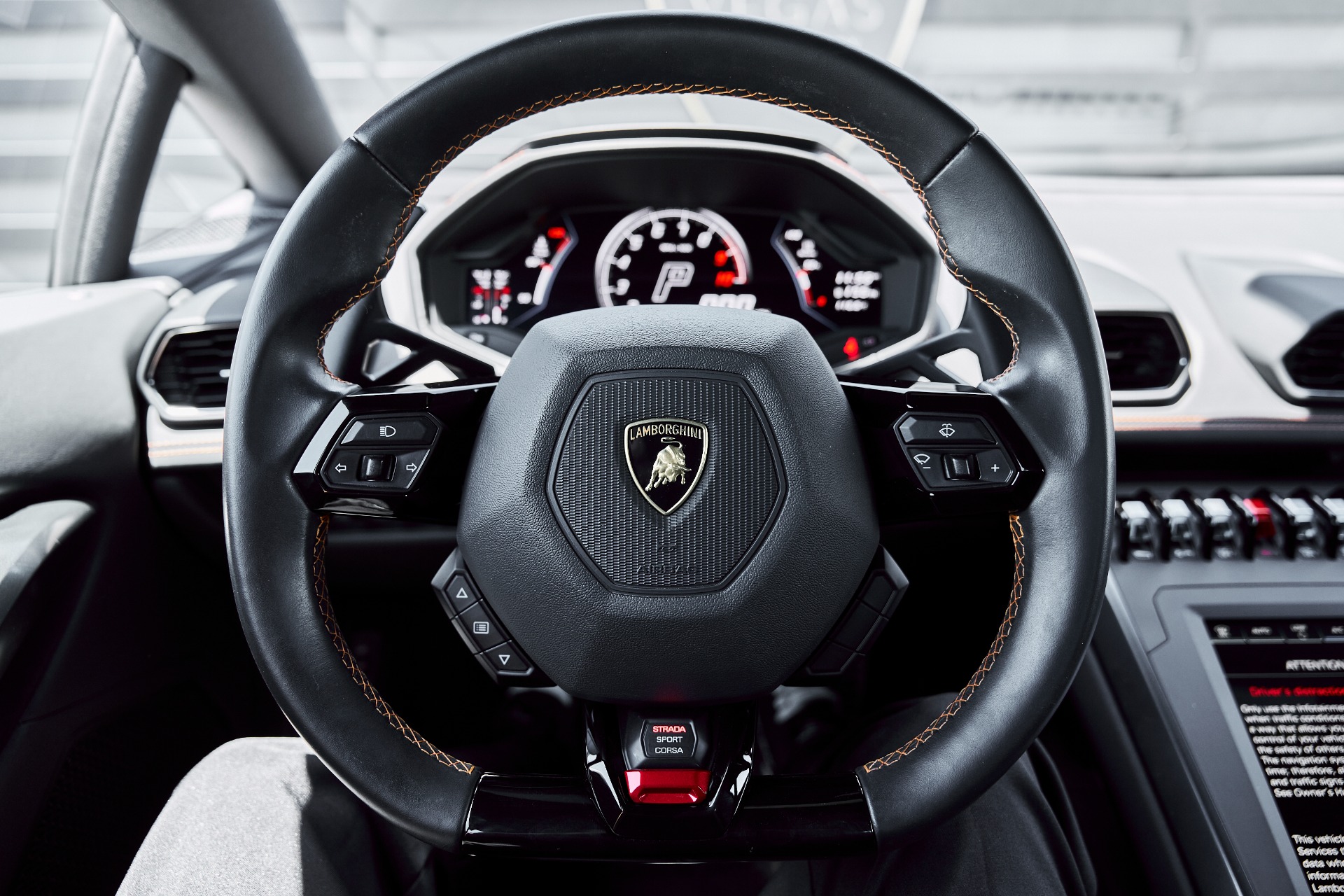 2021 Lamborghini Huracan EVO - Photo 50