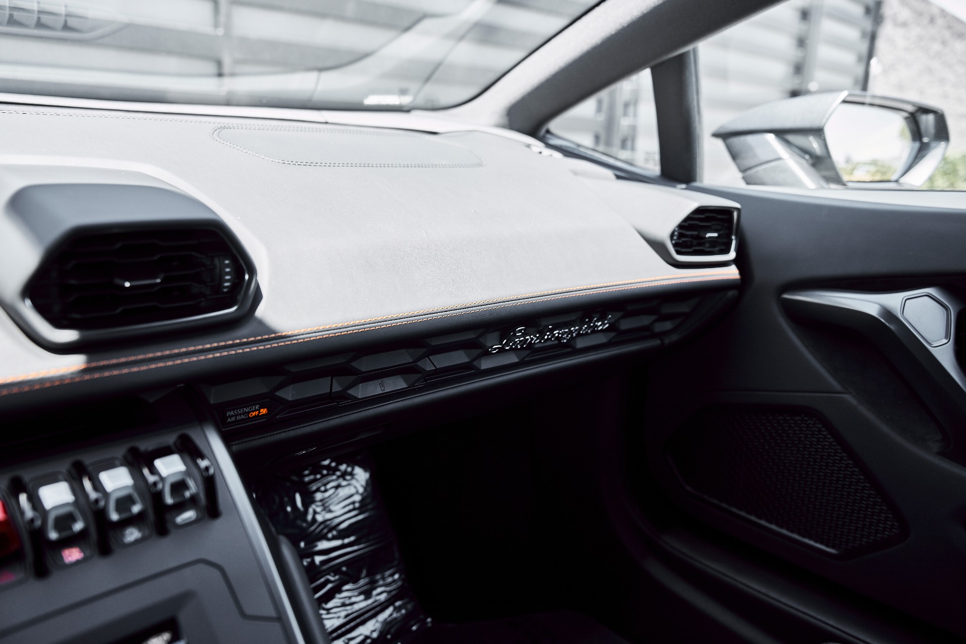 2021 Lamborghini Huracan EVO - Photo 69