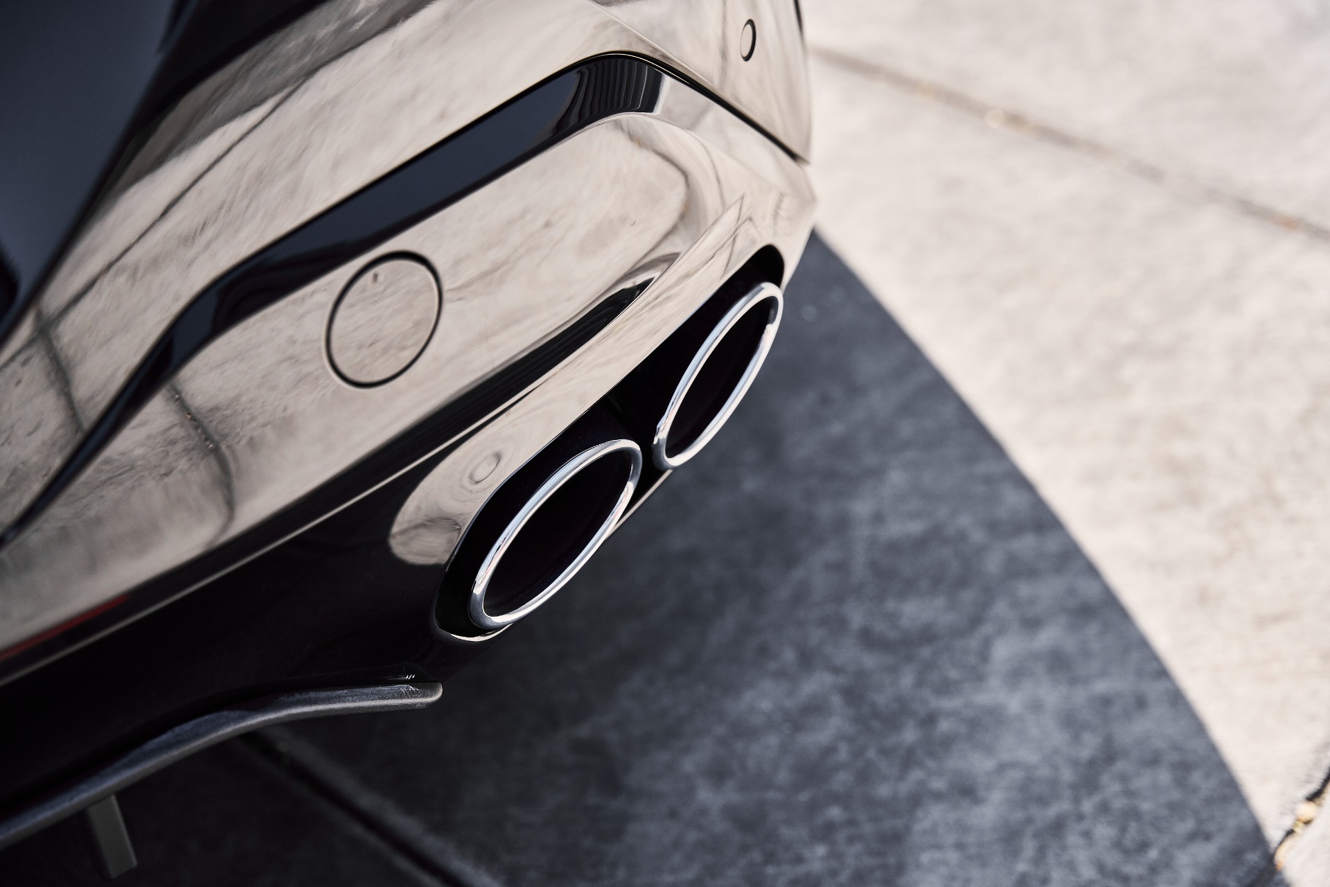 2025 BMW 8 Series Alpina B8 - Photo 15