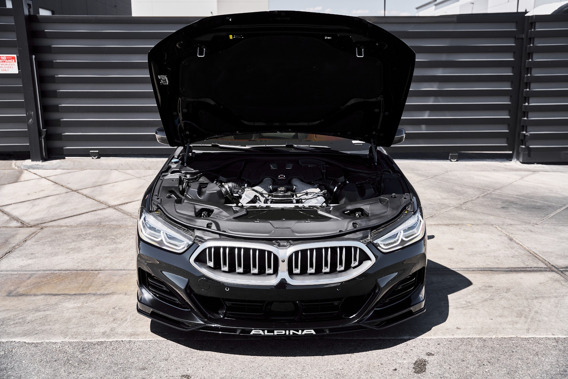 2025 BMW 8 Series Alpina B8 - Photo 18