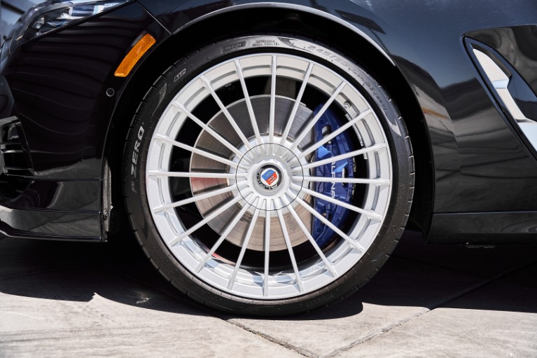 2025 BMW 8 Series Alpina B8 - Photo 92