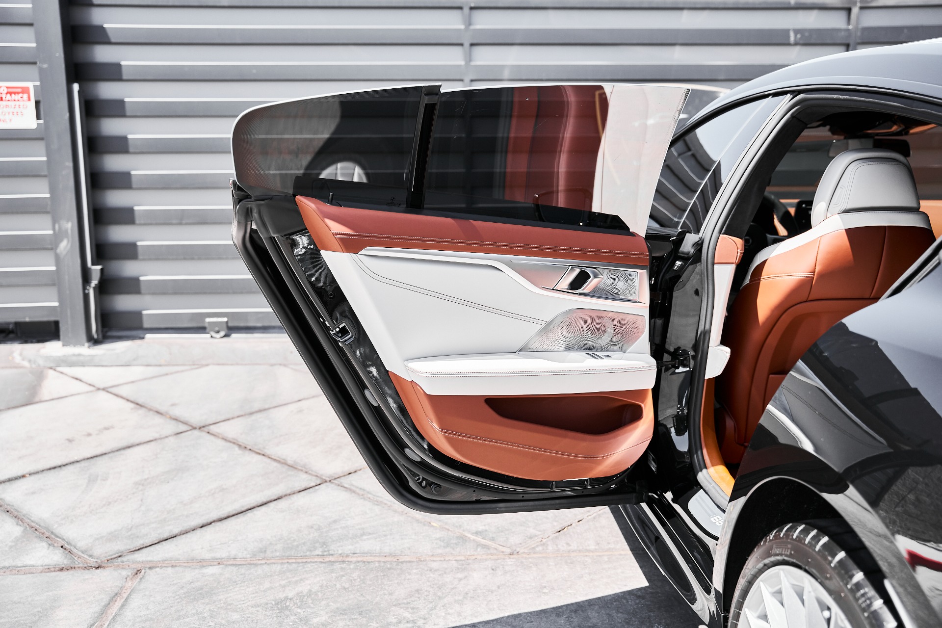 2025 BMW 8 Series Alpina B8 - Photo 34
