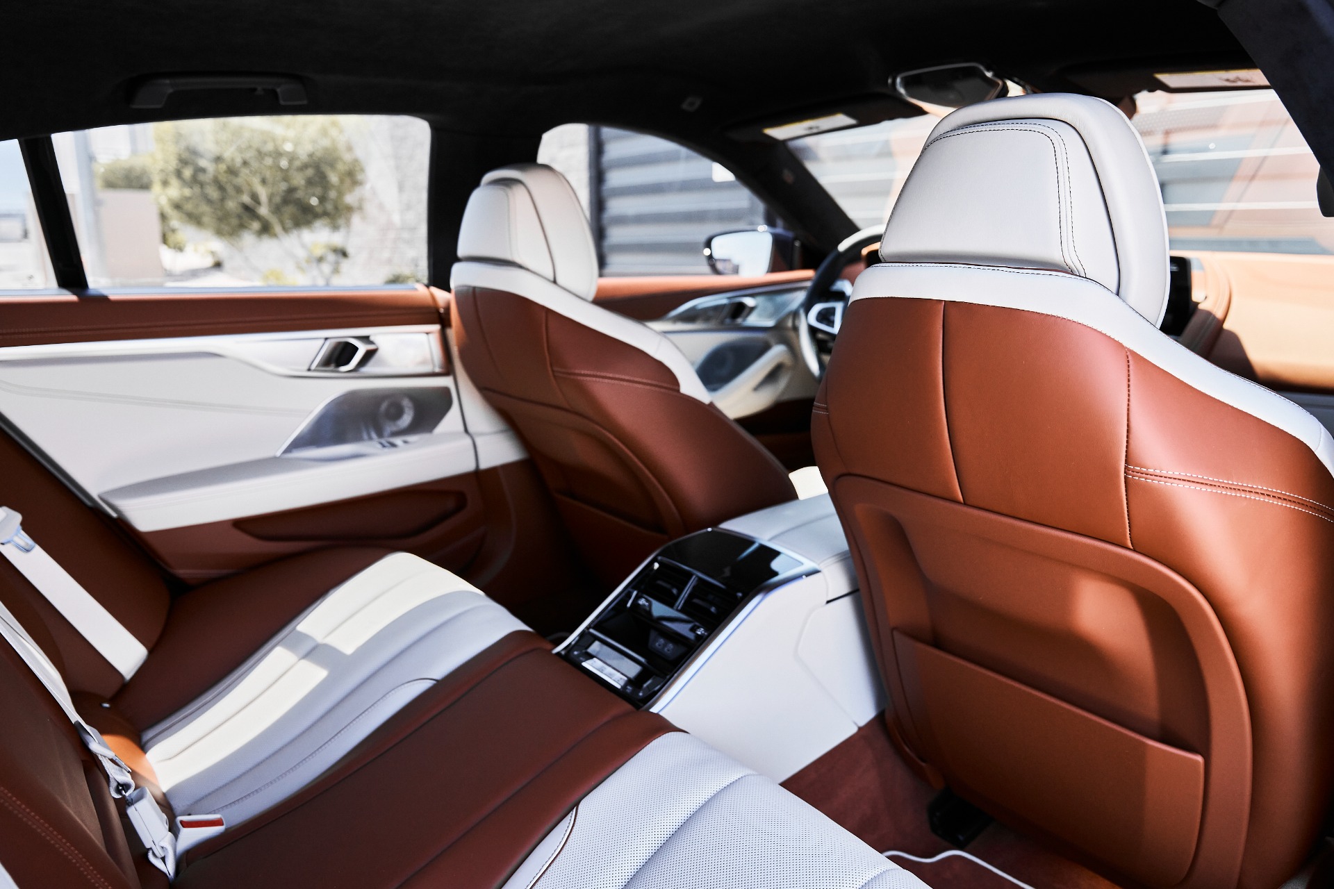 2025 BMW 8 Series Alpina B8 - Photo 46