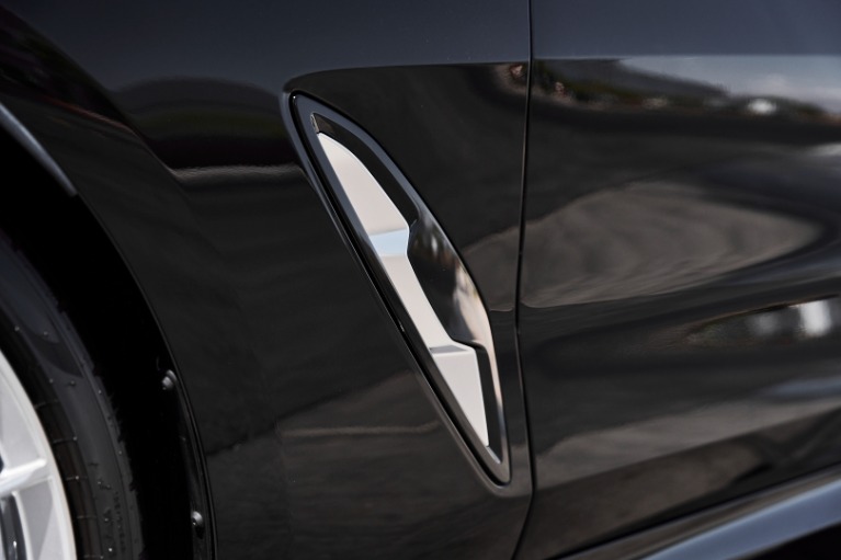 2025 BMW 8 Series Alpina B8 - Photo 97