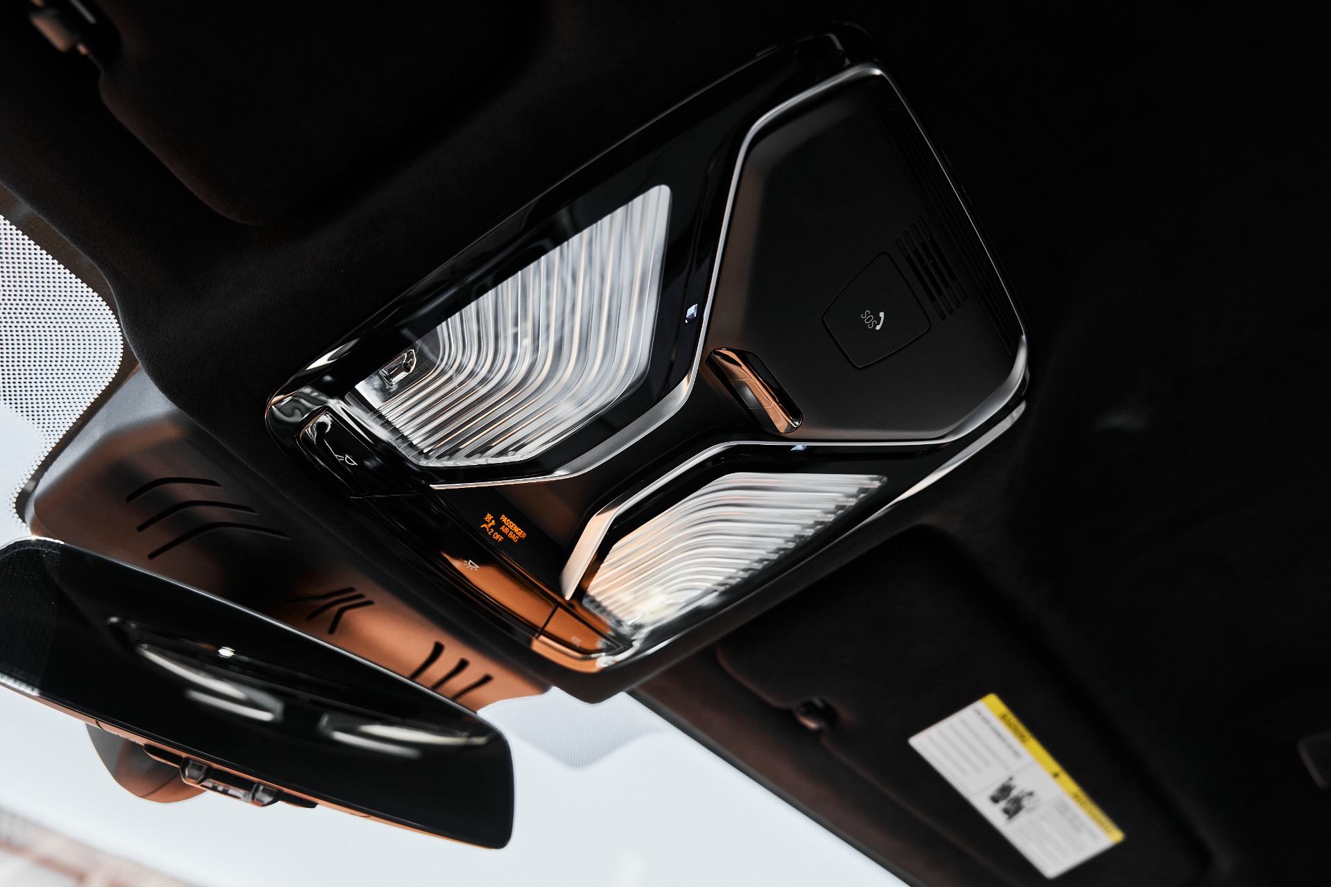2025 BMW 8 Series Alpina B8 - Photo 88