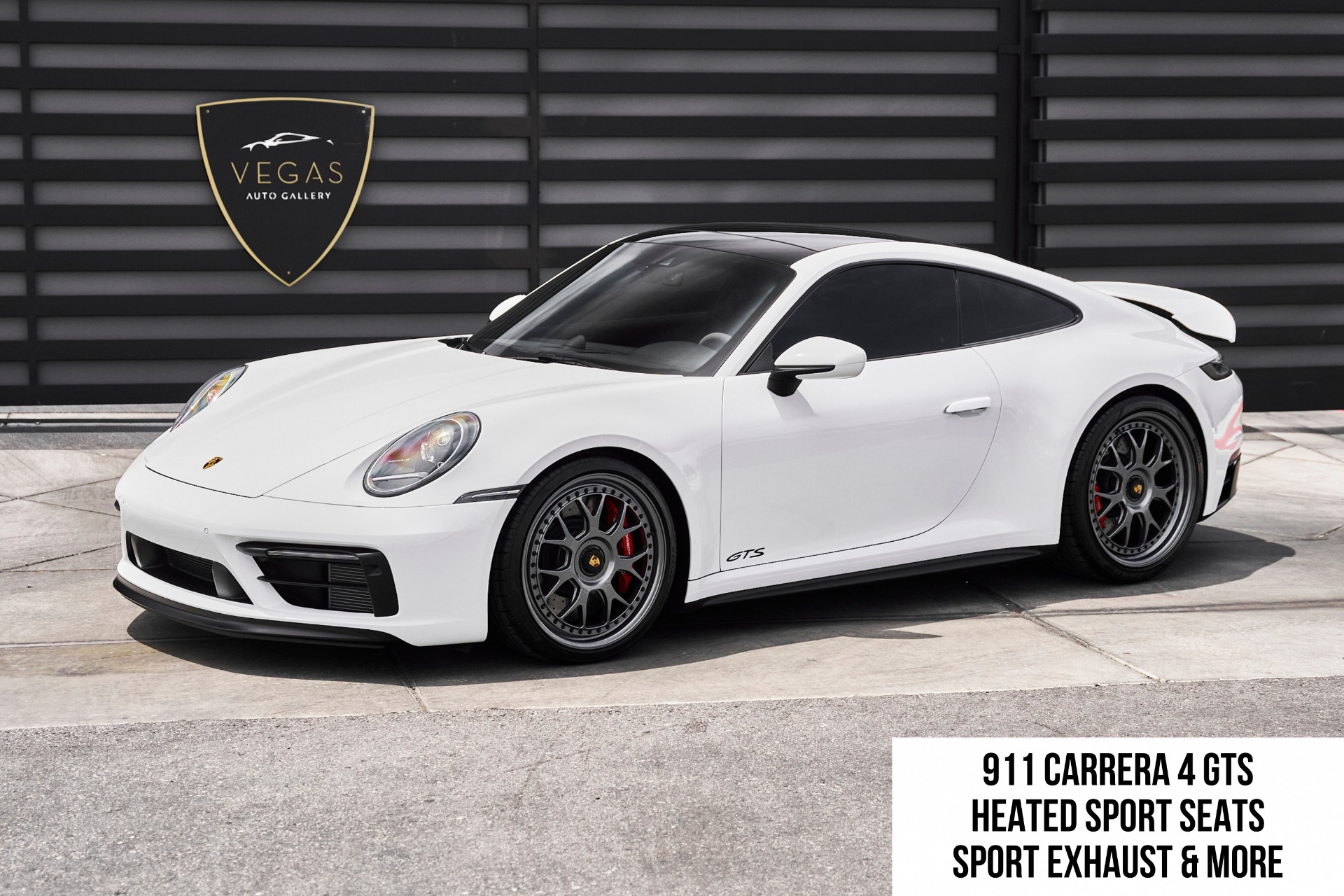 2024 Porsche 911 Carrera 4 GTS Coupe's photo