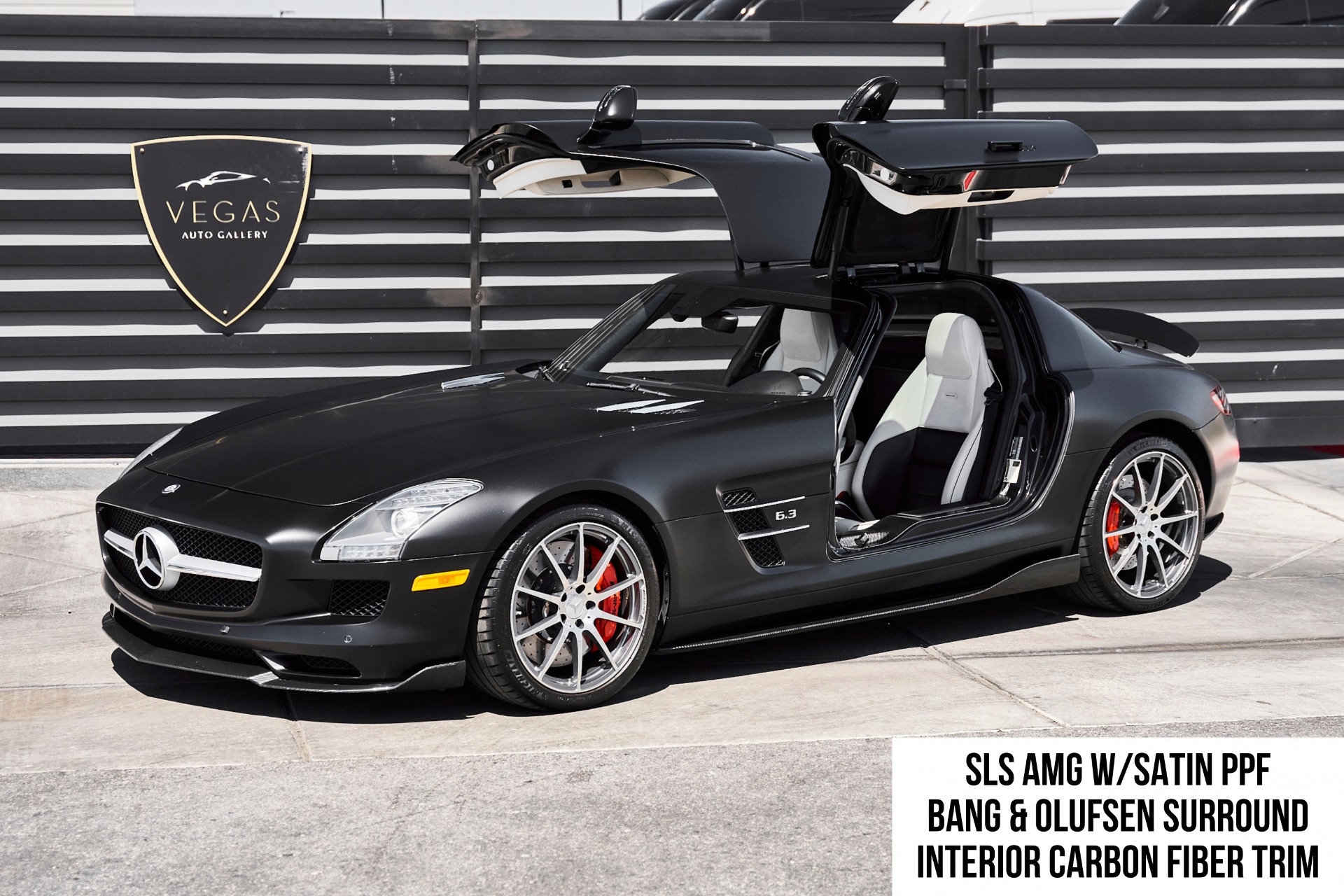2012 Mercedes-Benz SLS AMG -'s photo