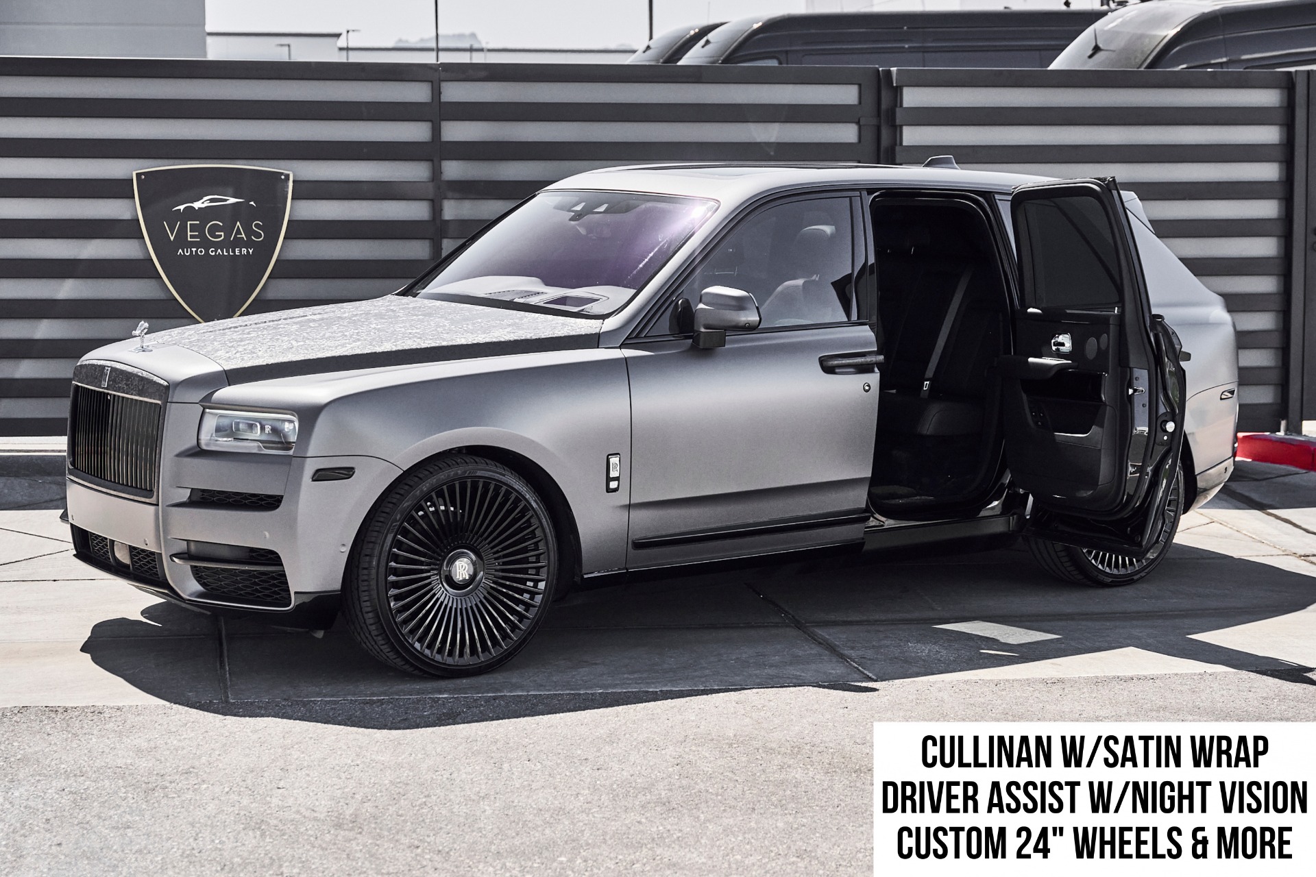 2020 Rolls-Royce Cullinan -'s photo