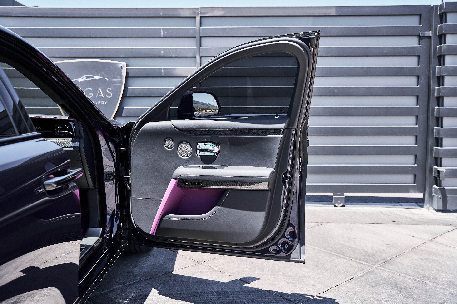 2024 Rolls-Royce Ghost Black Badge - Photo 23