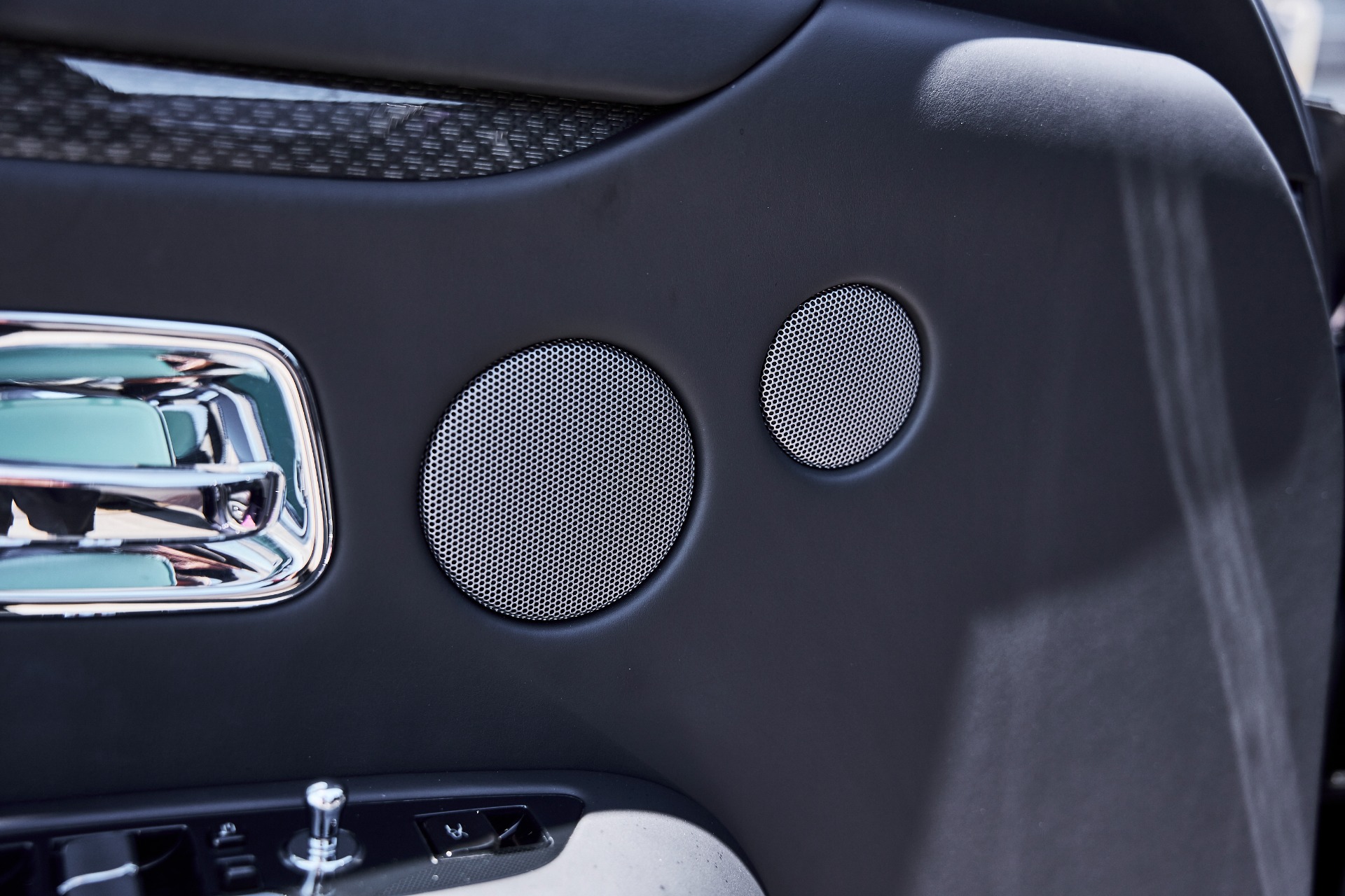 2024 Rolls-Royce Ghost Black Badge - Photo 40