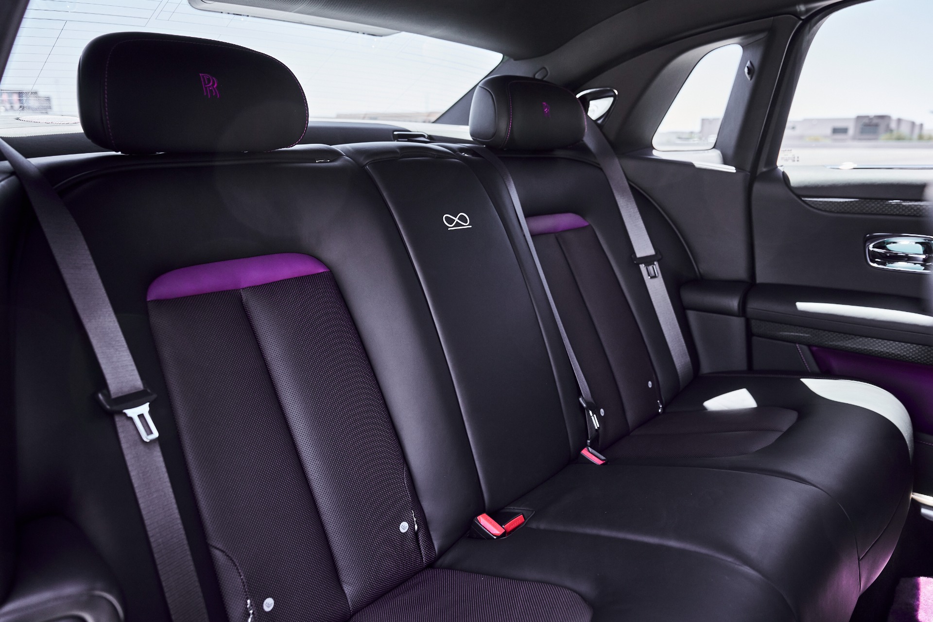 2024 Rolls-Royce Ghost Black Badge - Photo 52