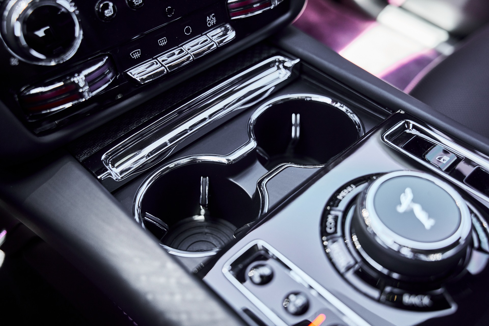 2024 Rolls-Royce Ghost Black Badge - Photo 76