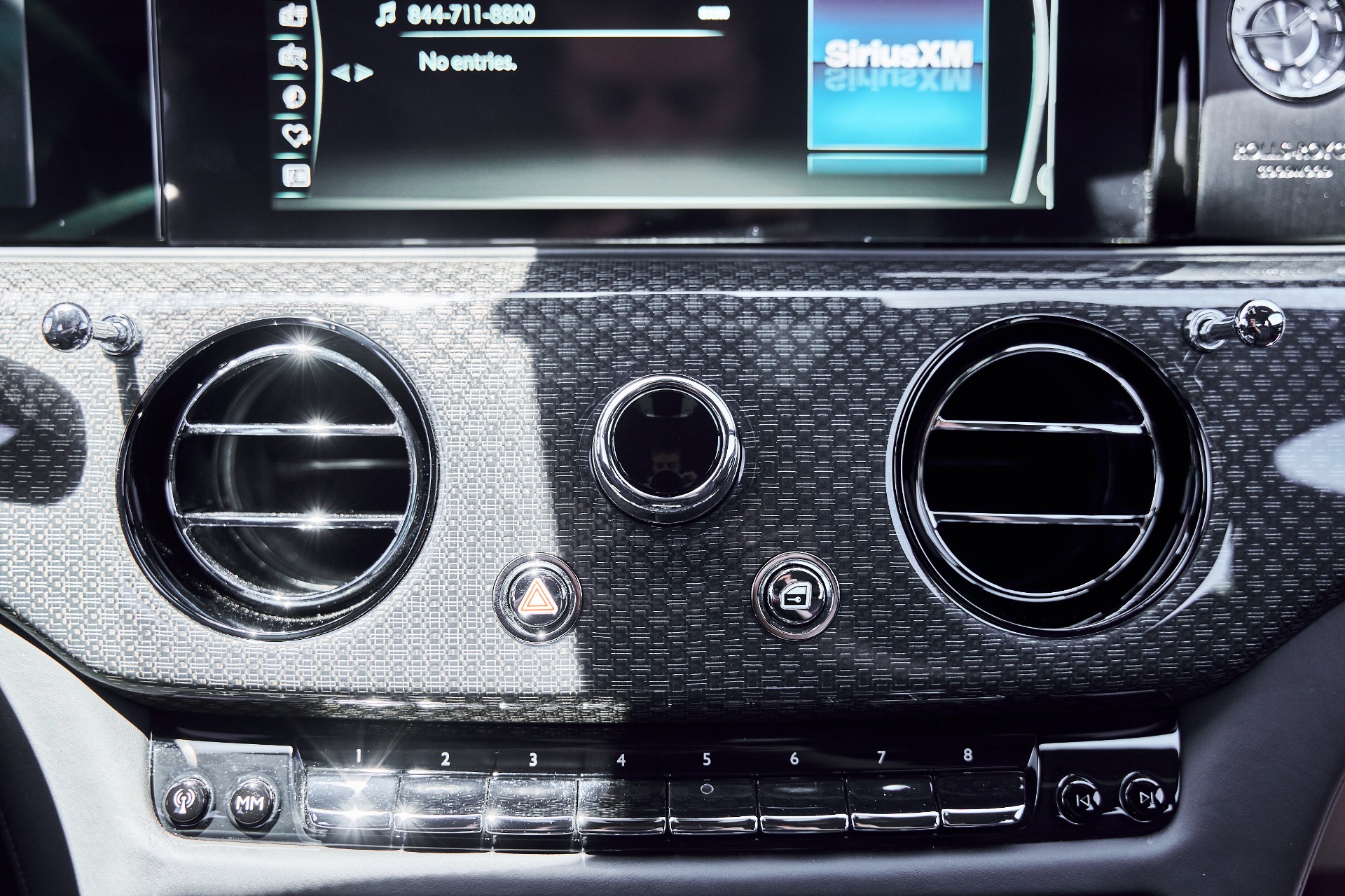 2024 Rolls-Royce Ghost Black Badge - Photo 79