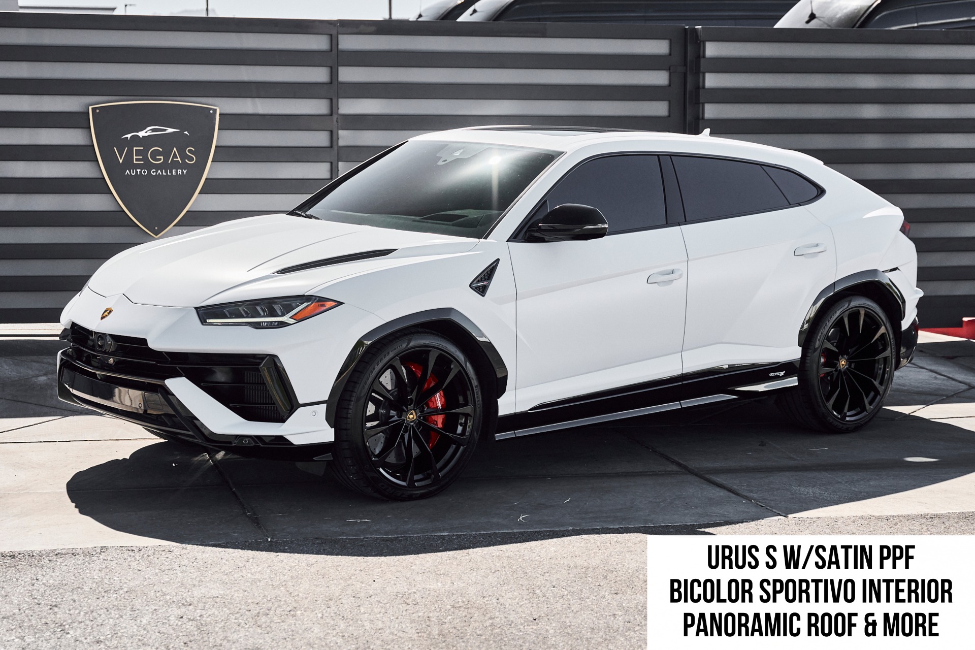 2023 Lamborghini Urus 4.0 V8 S's photo