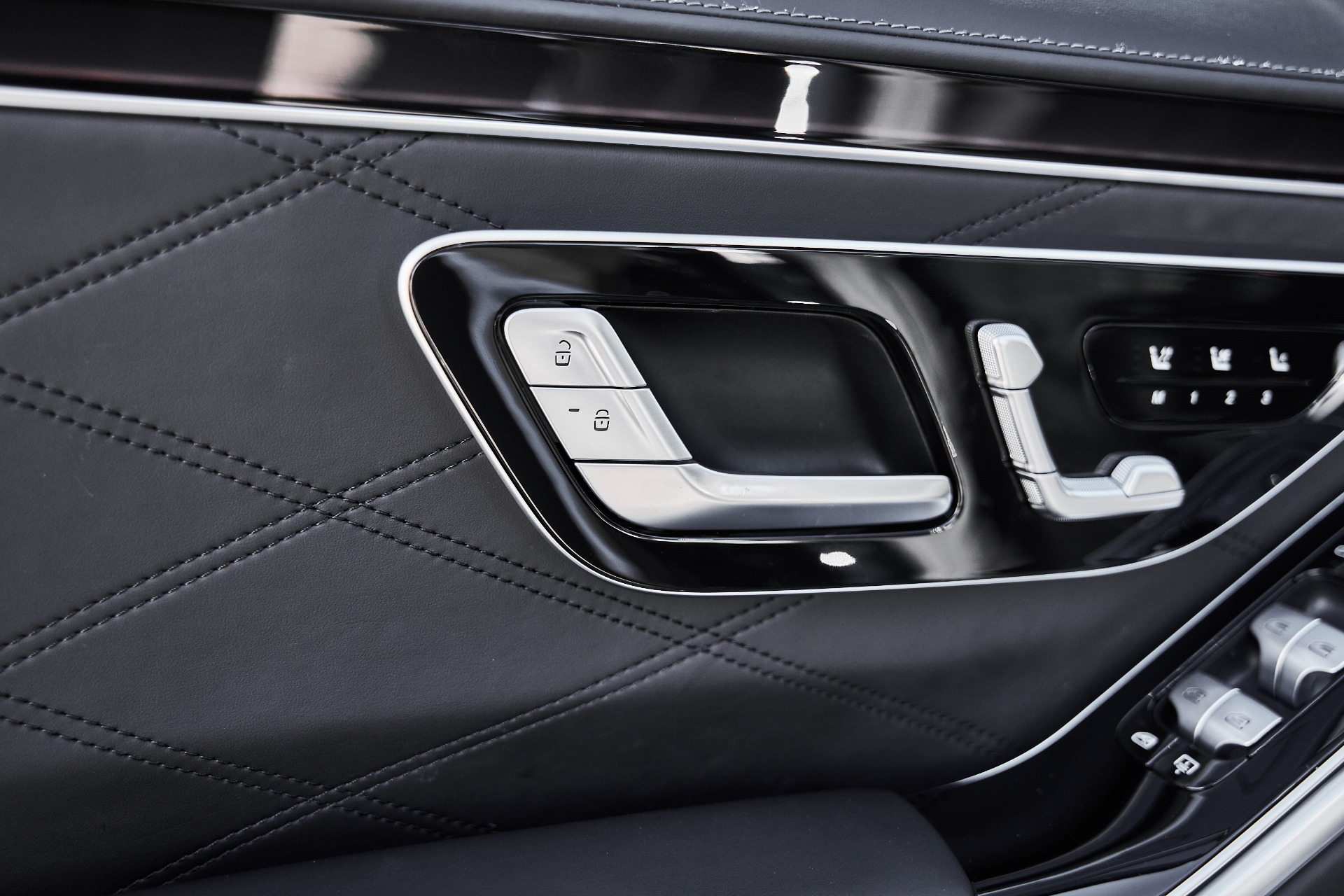 2023 Mercedes-Benz S-Class Maybach - Photo 34
