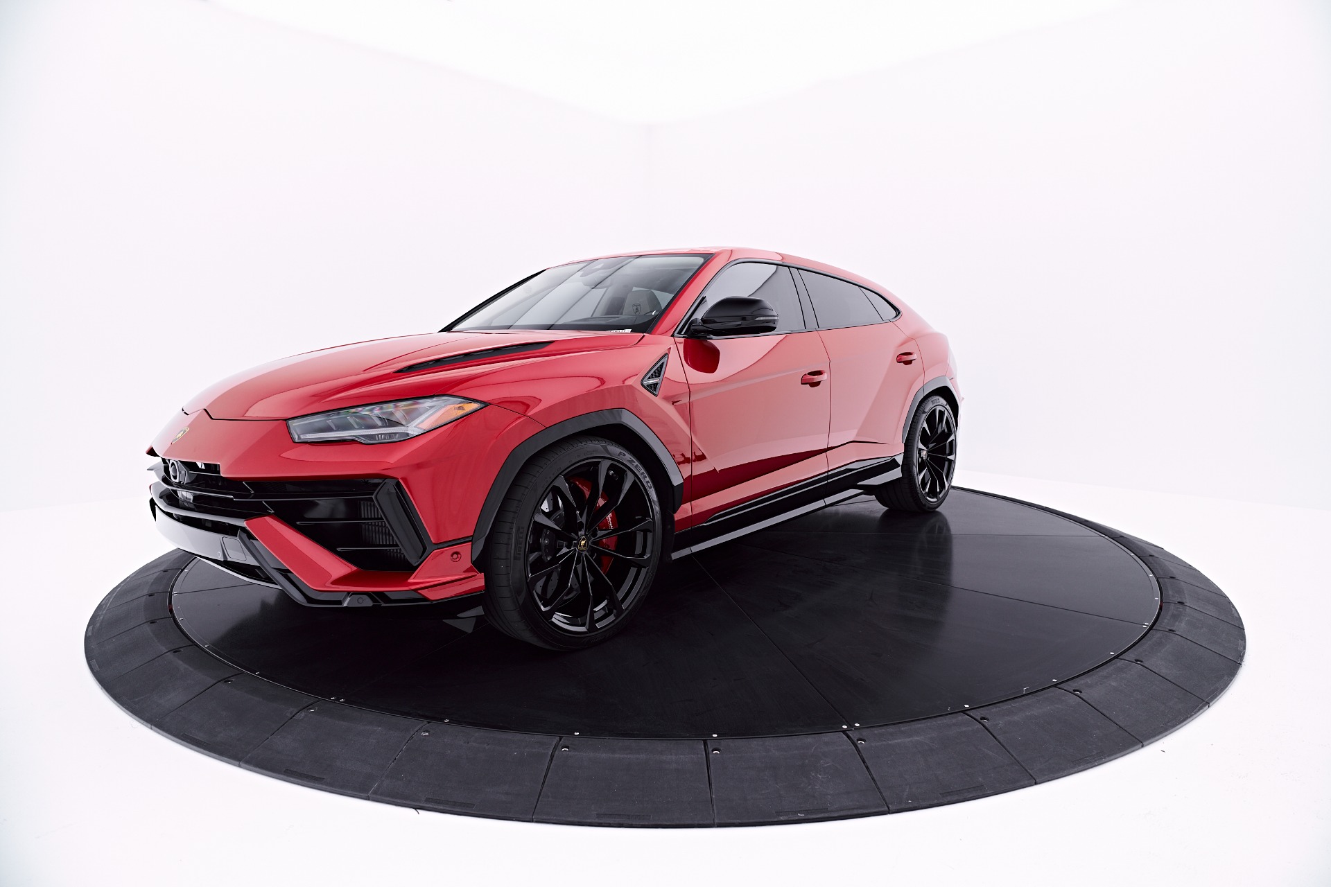 2023 Lamborghini Urus S