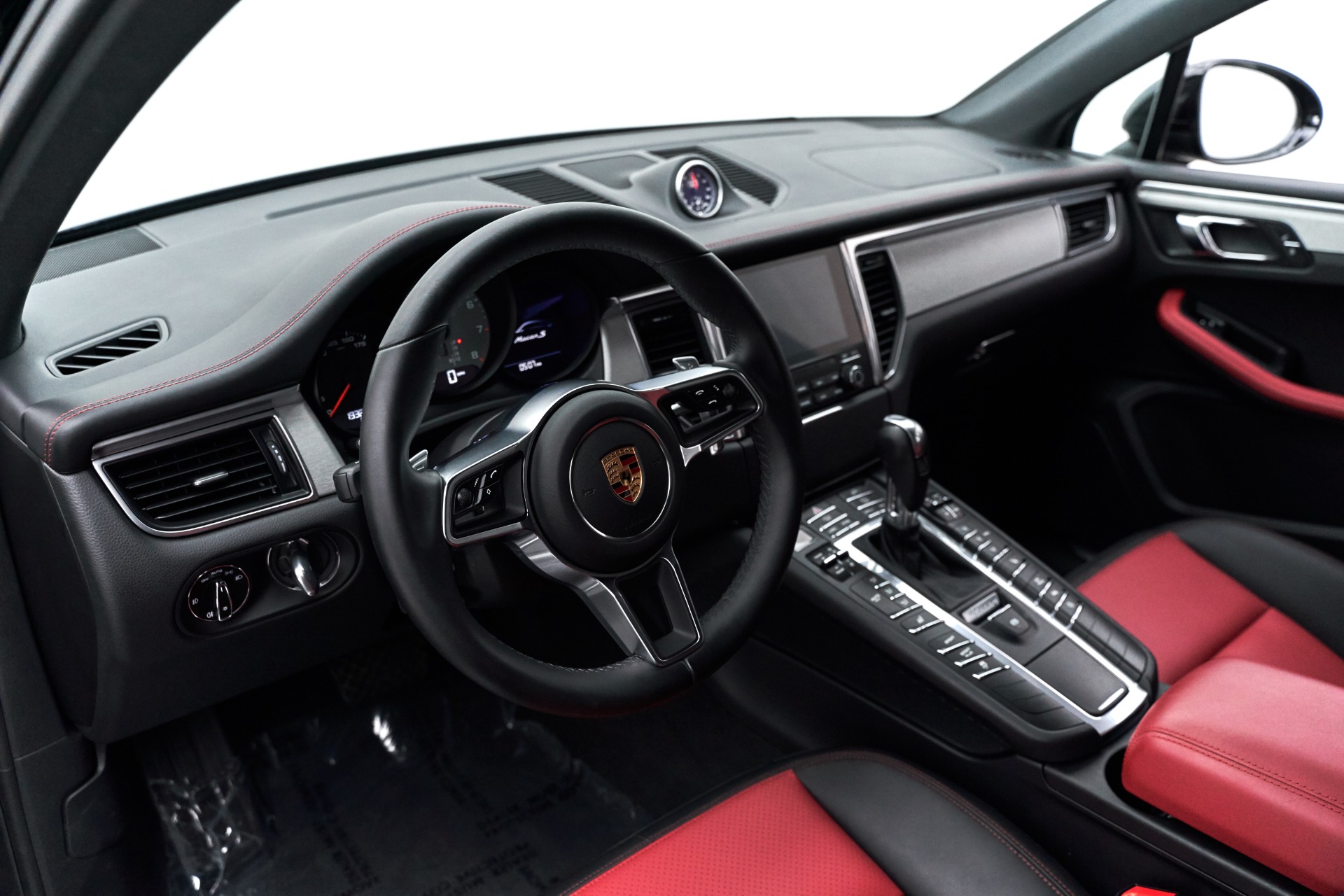 Porsche Macan Interior 2017 | Cabinets Matttroy