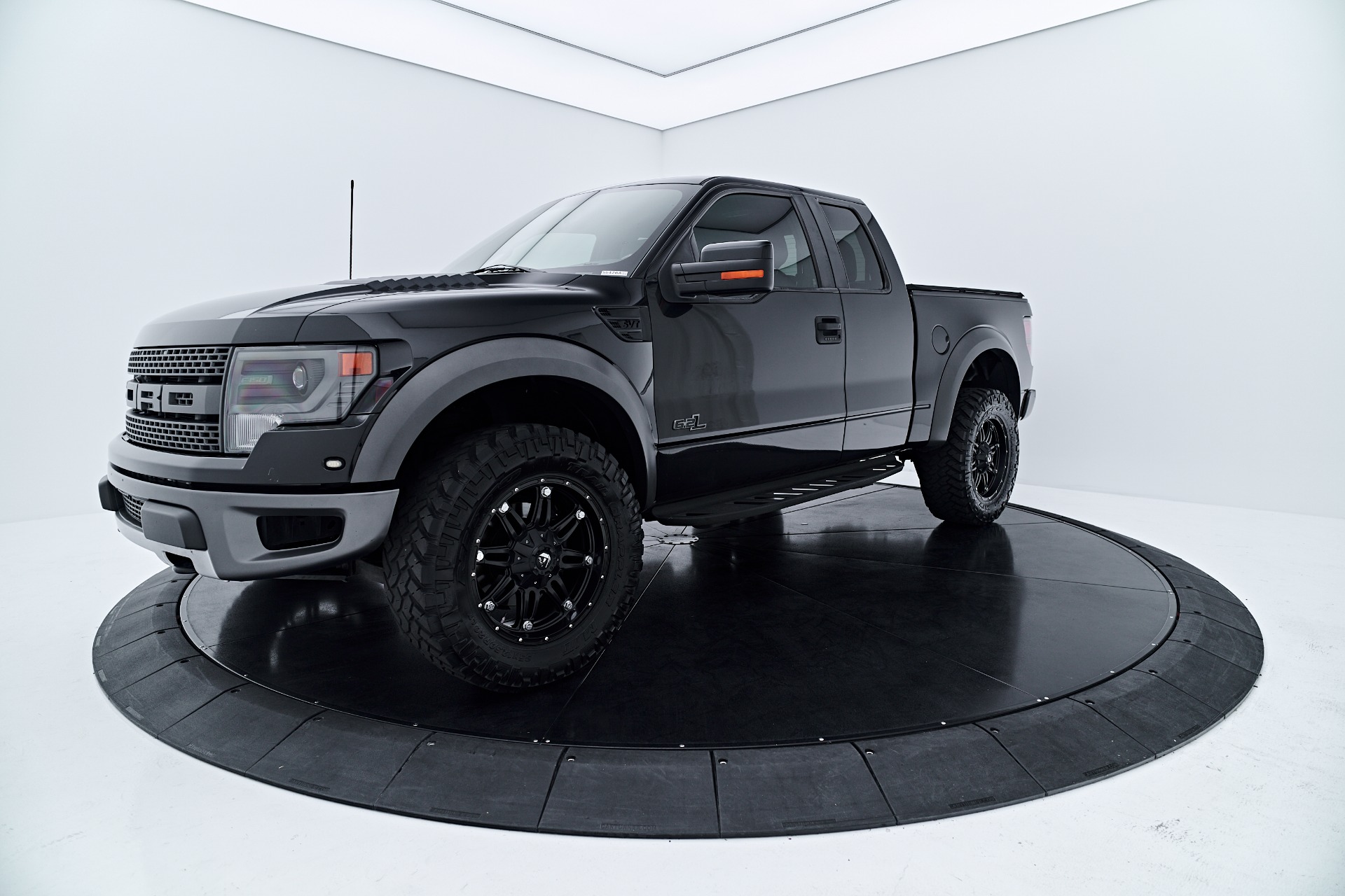 2013 Ford F-150 SVT Raptor