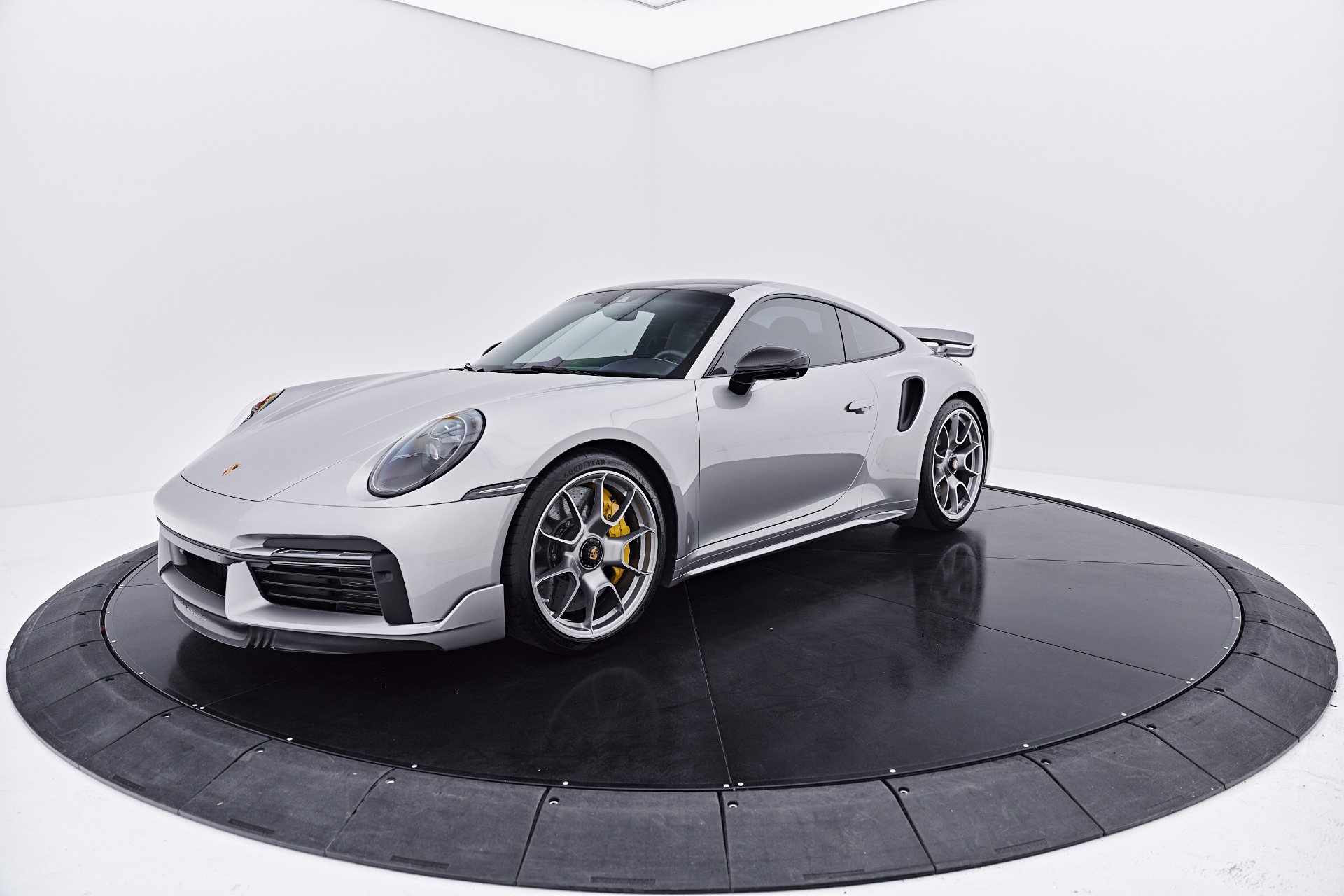 2025 Porsche 911 Turbo S Exclusive