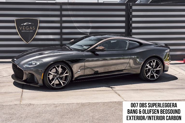2021 Aston Martin DBS Superleggera