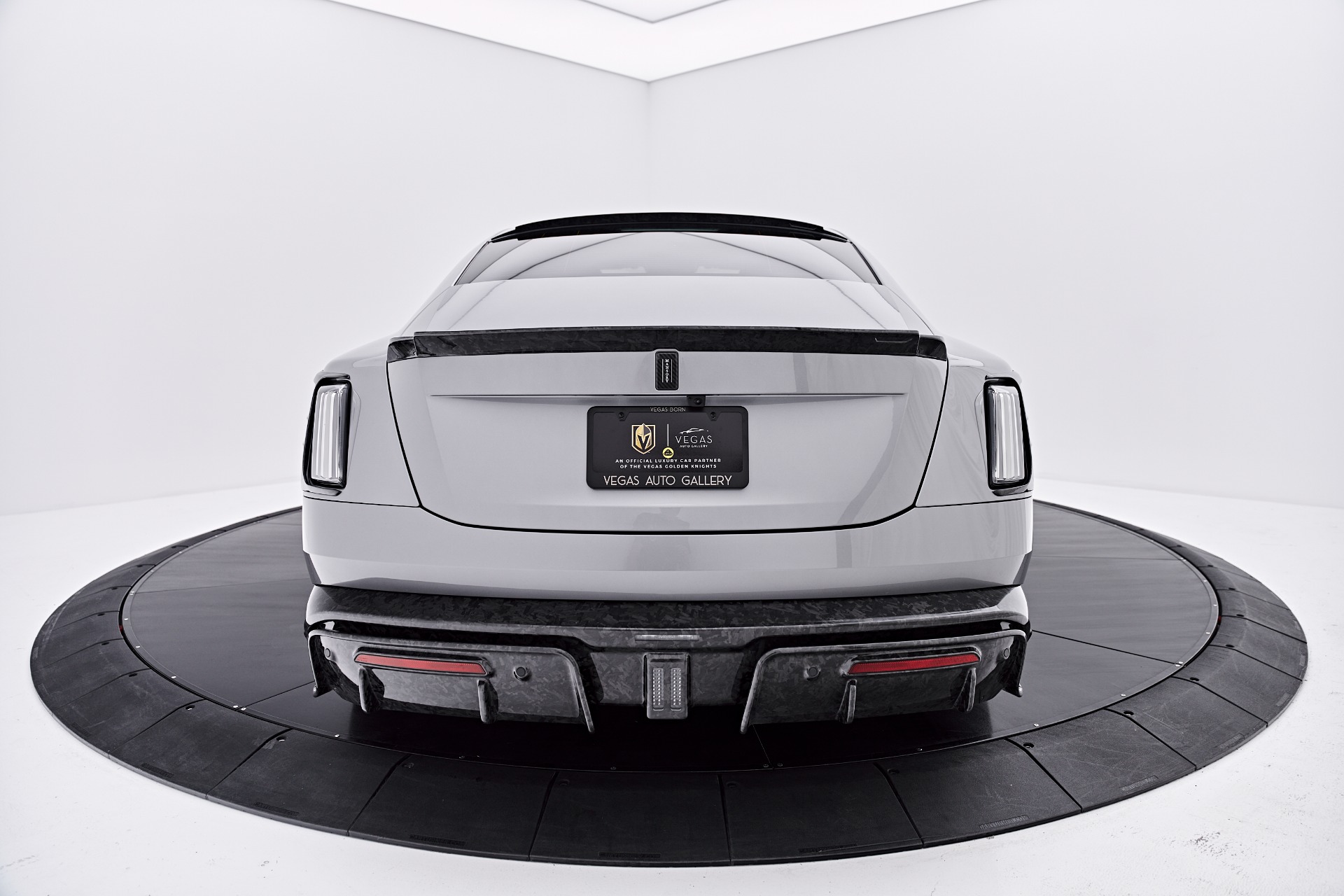 2025 Rolls-Royce Spectre Black Badge - Photo 16