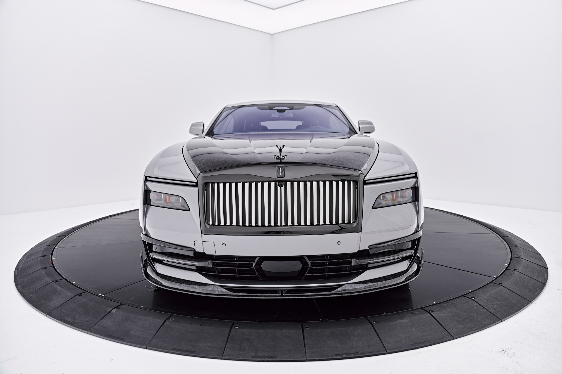 2025 Rolls-Royce Spectre Black Badge - Photo 20