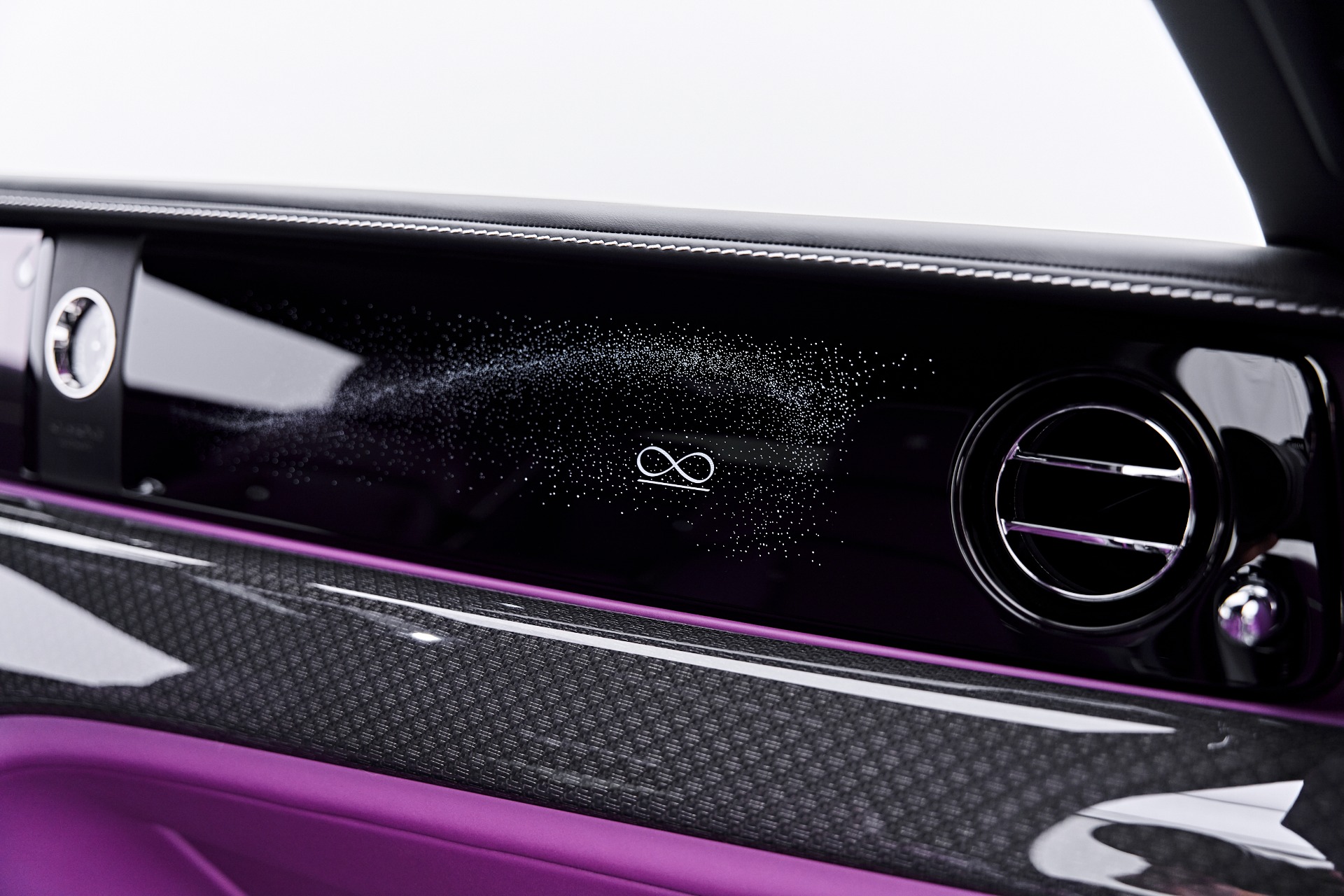 2025 Rolls-Royce Spectre Black Badge - Photo 63