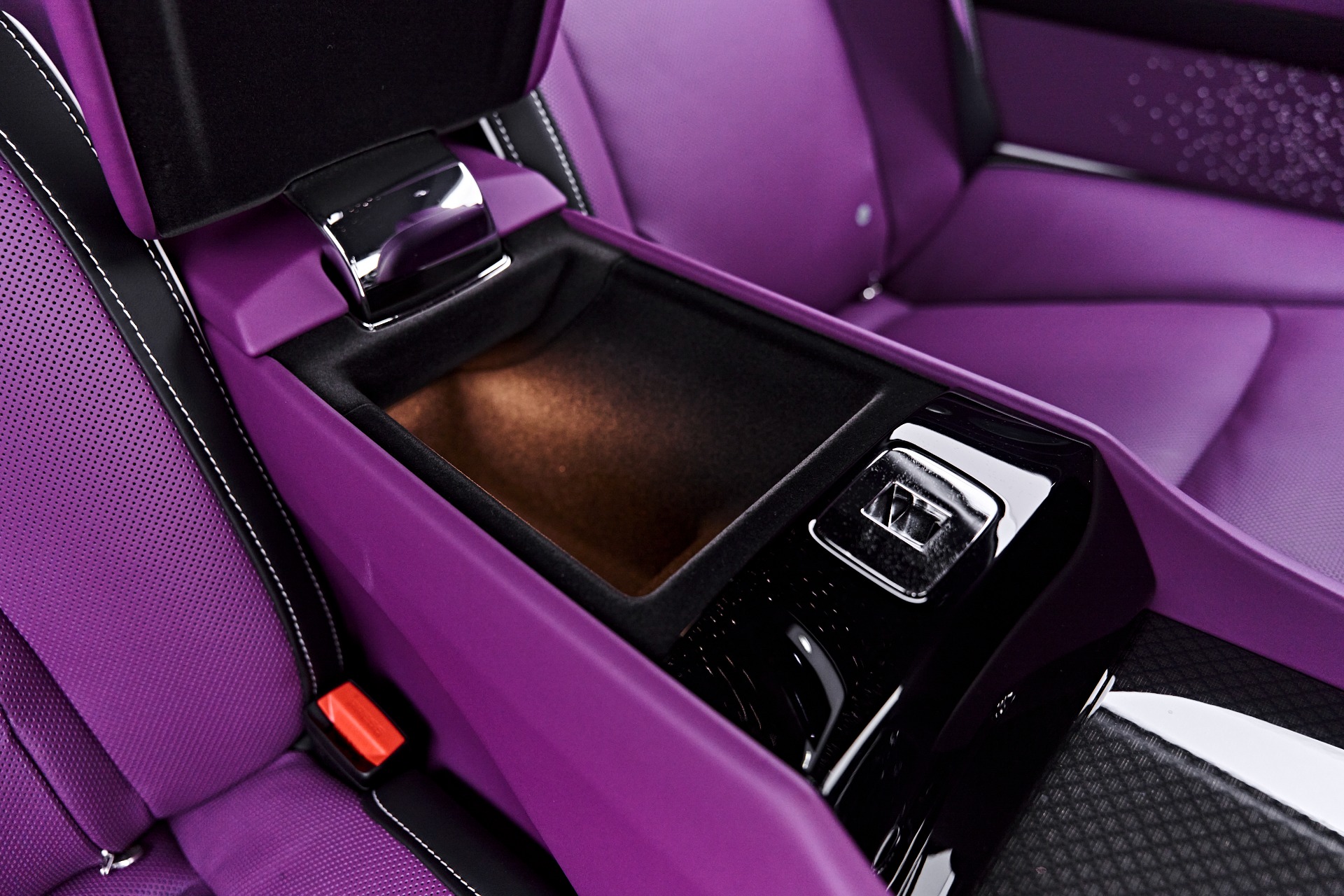 2025 Rolls-Royce Spectre Black Badge - Photo 66