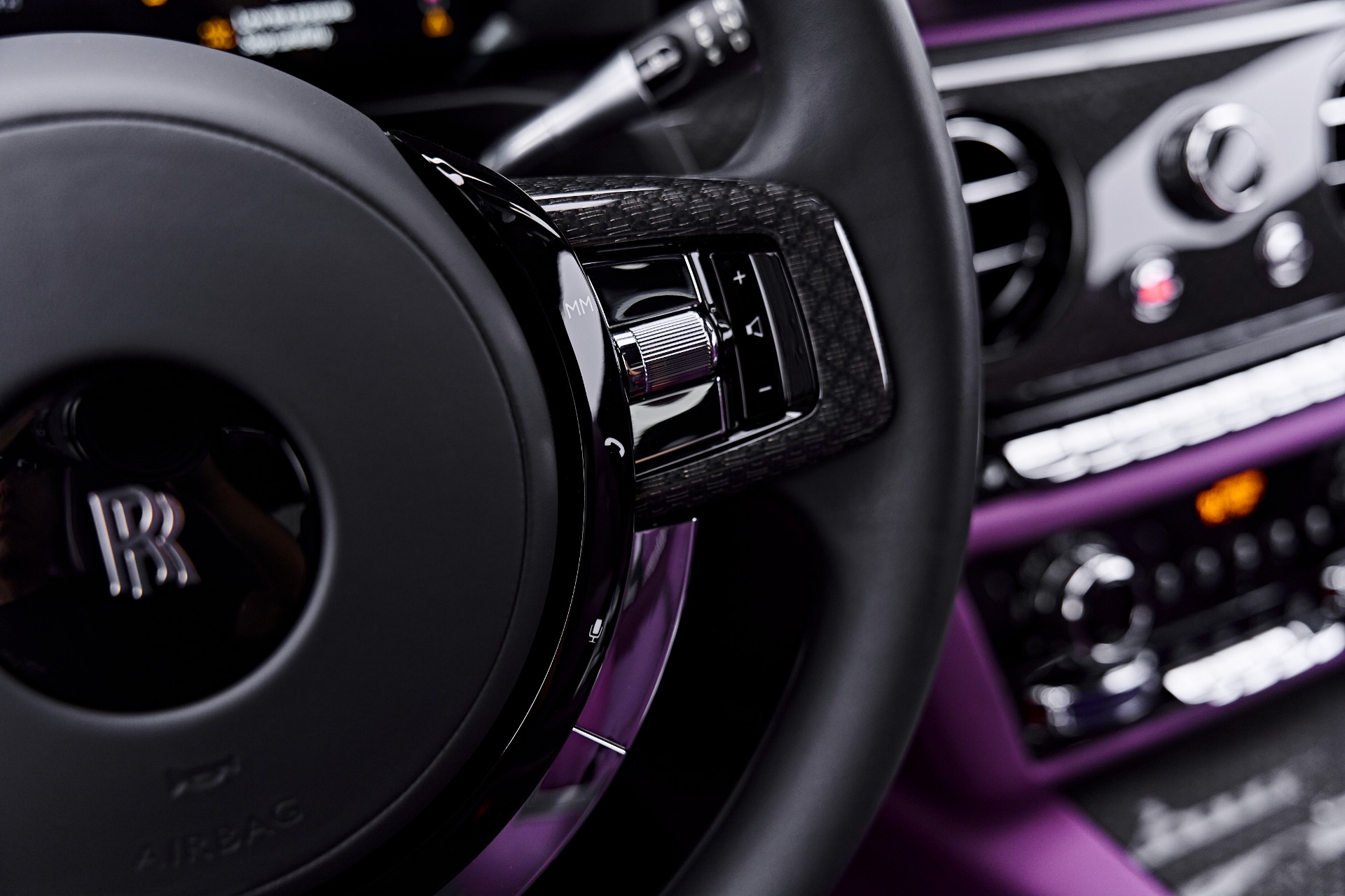 2025 Rolls-Royce Spectre Black Badge - Photo 80