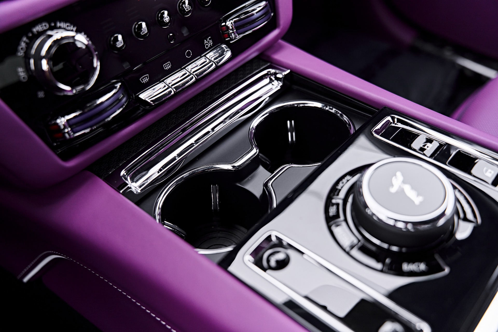 2025 Rolls-Royce Spectre Black Badge - Photo 89