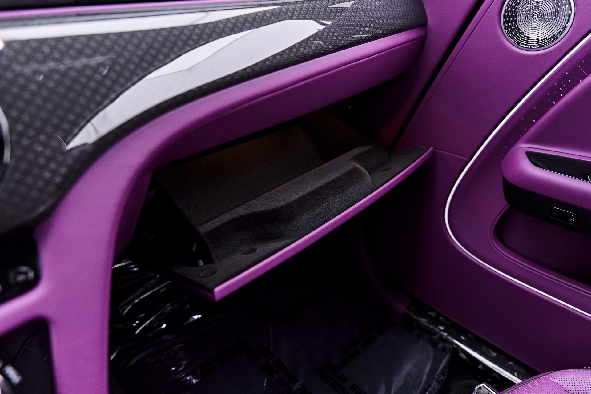 2025 Rolls-Royce Spectre Black Badge - Photo 98